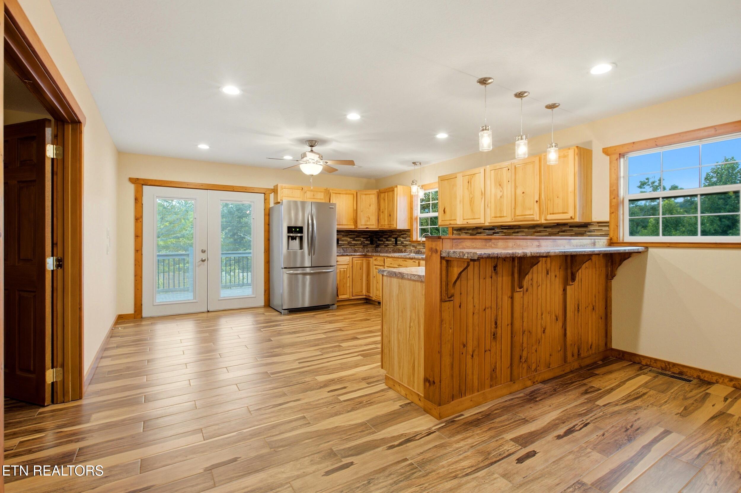 4167 Spring Creek Way Sevierville TN 37876