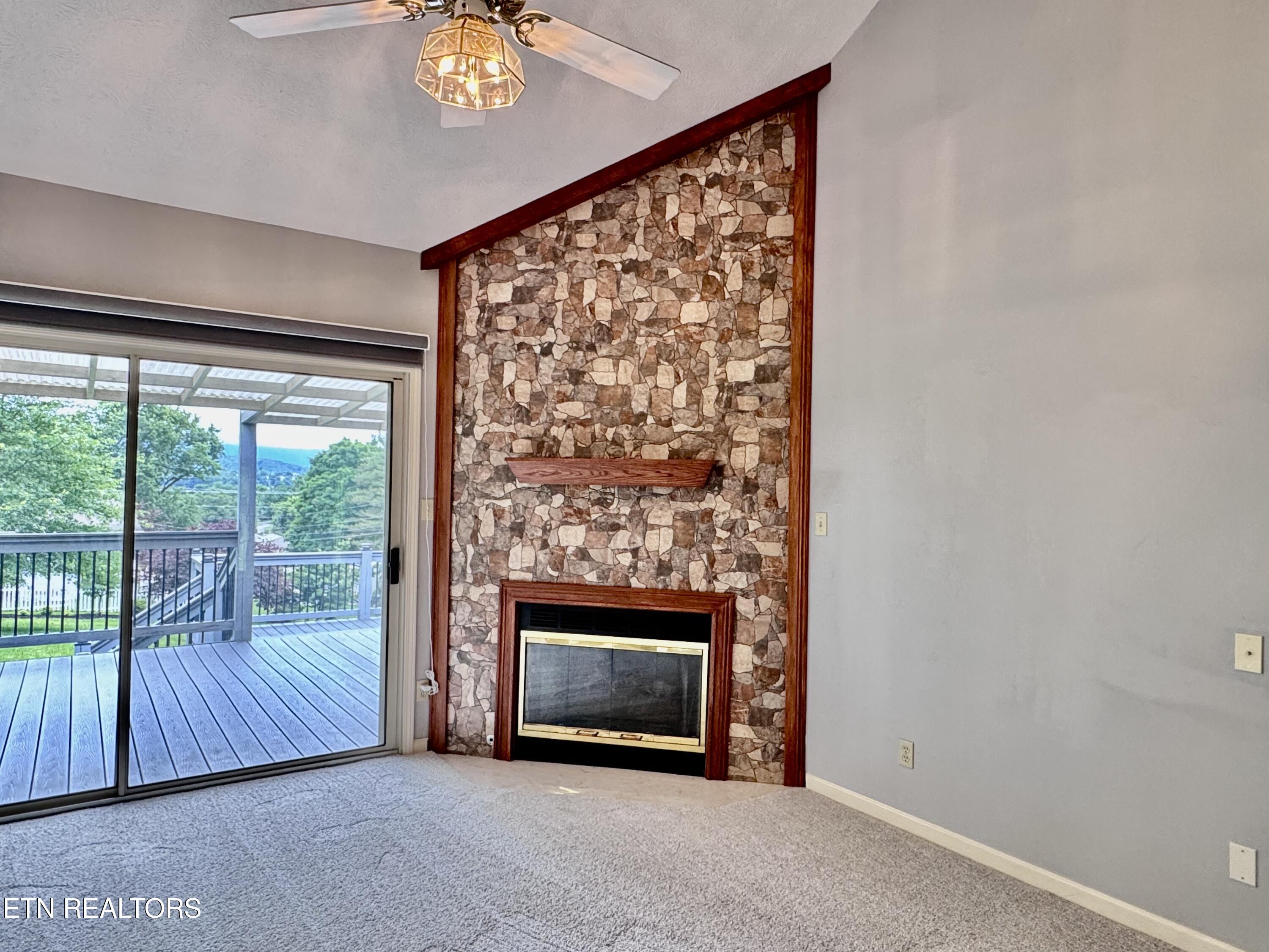 1017 Peterson Lane Maryville TN 37803