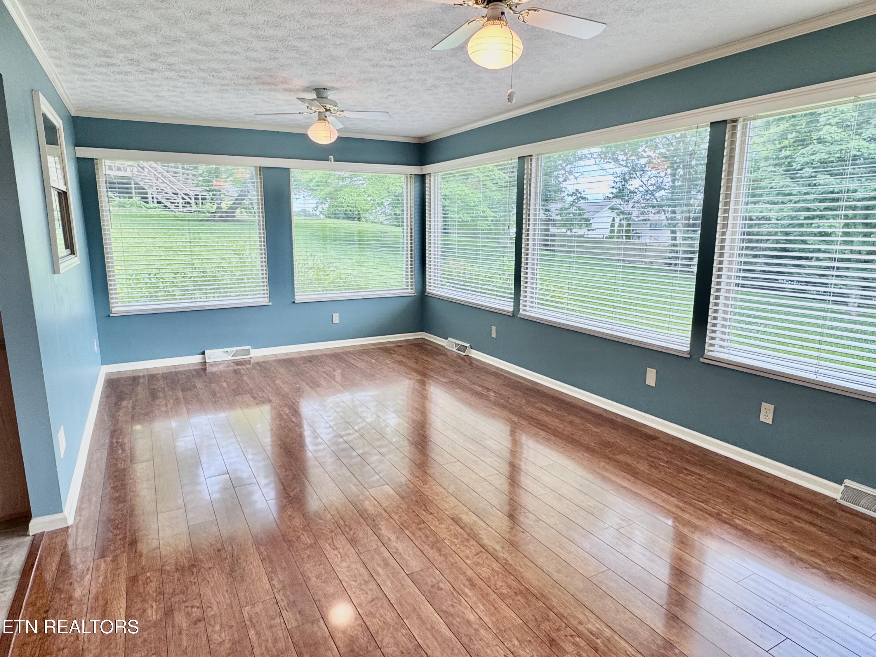 1017 Peterson Lane Maryville TN 37803