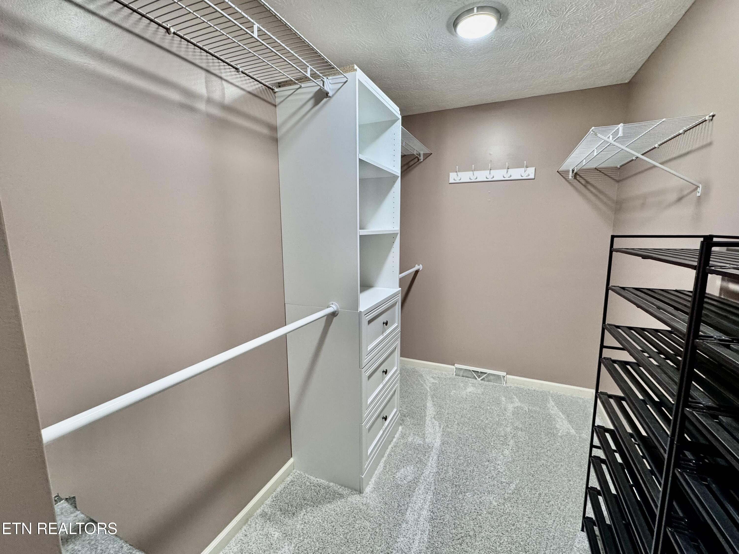 1017 Peterson Lane Maryville TN 37803