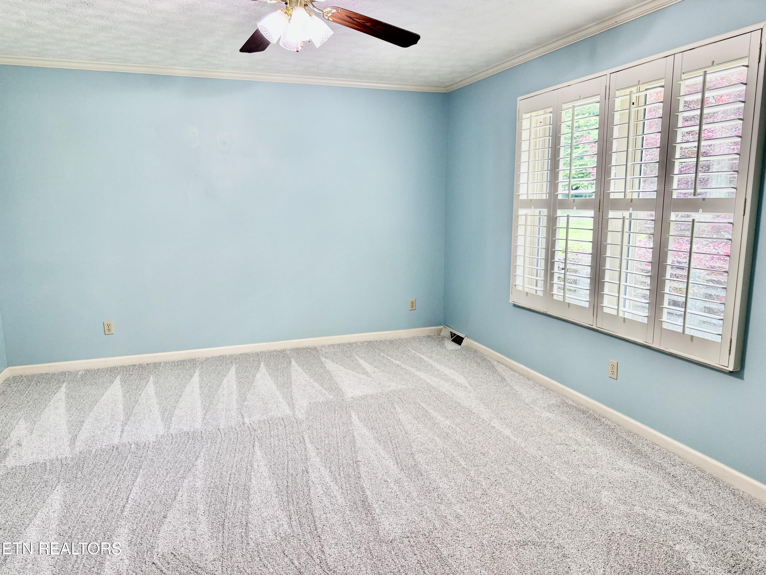 1017 Peterson Lane Maryville TN 37803