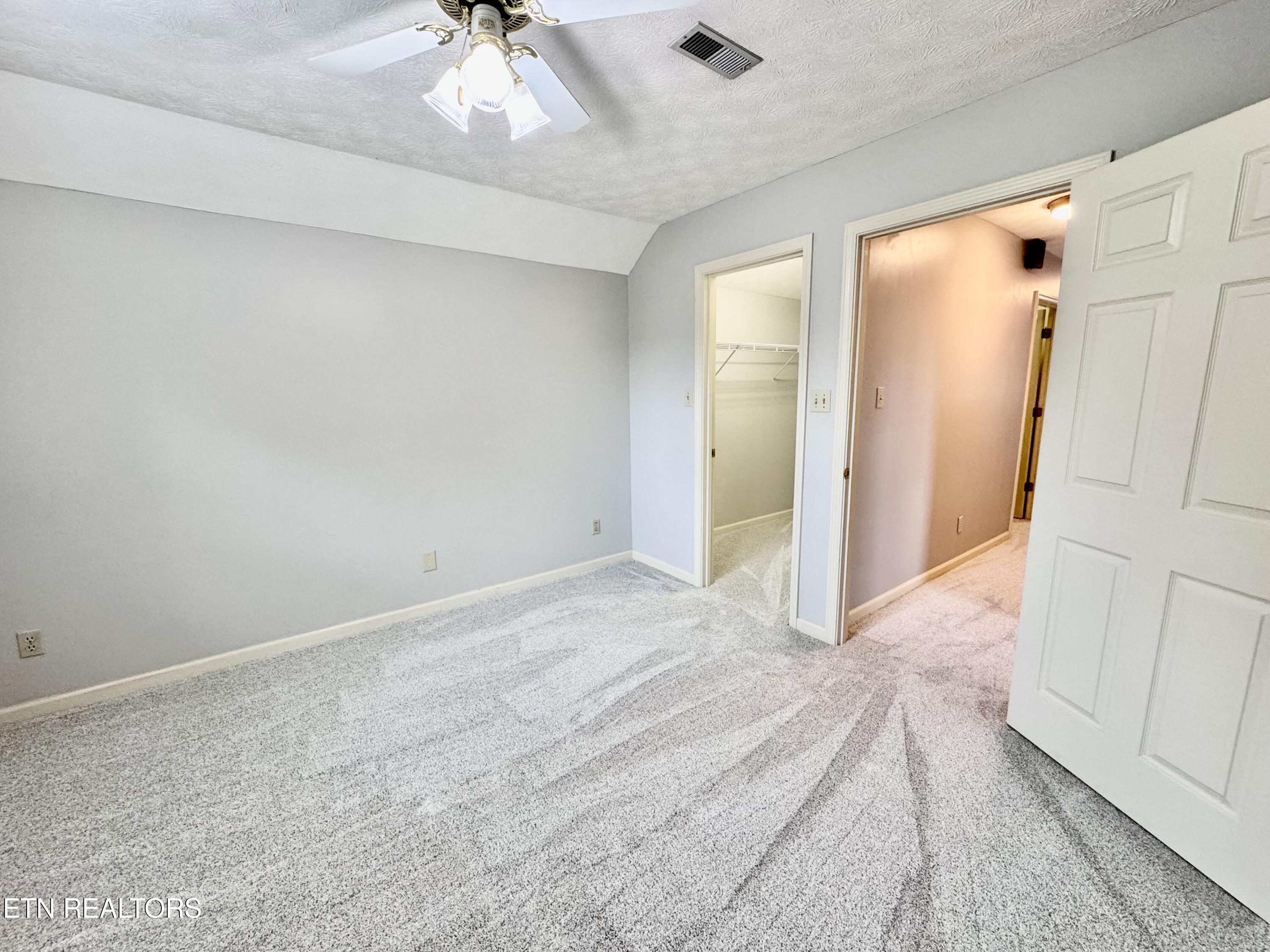1017 Peterson Lane Maryville TN 37803