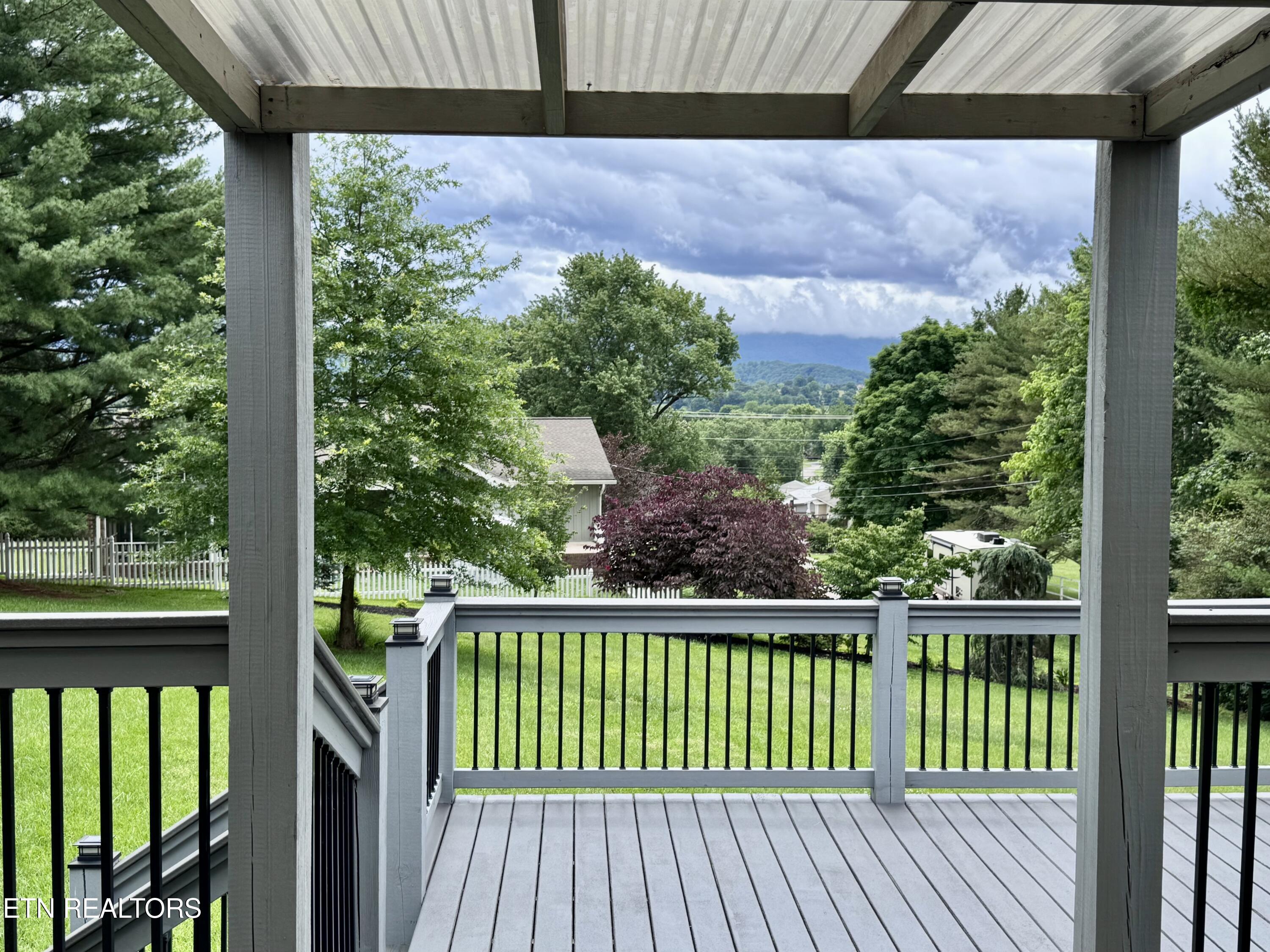 1017 Peterson Lane Maryville TN 37803