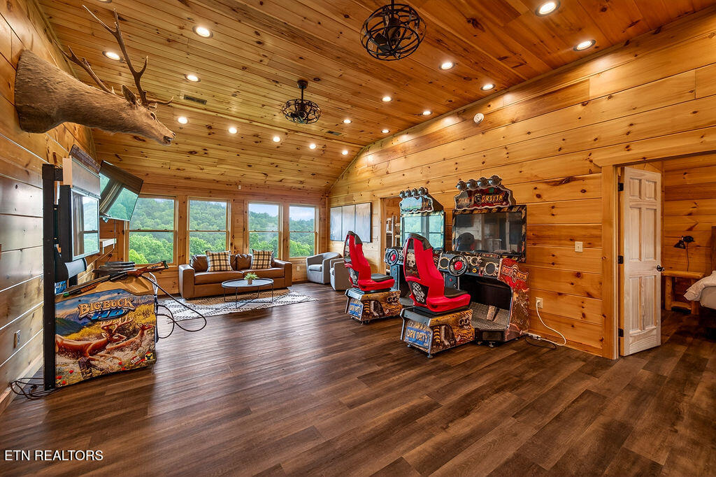 776 Mountain Stream Way Gatlinburg TN 37738