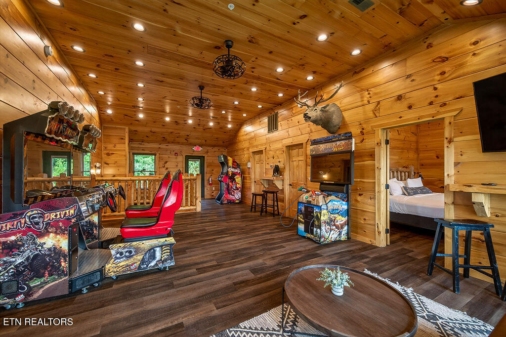 776 Mountain Stream Way Gatlinburg TN 37738