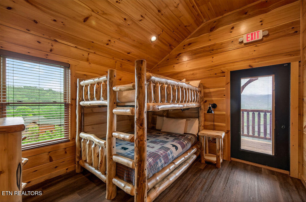 776 Mountain Stream Way Gatlinburg TN 37738