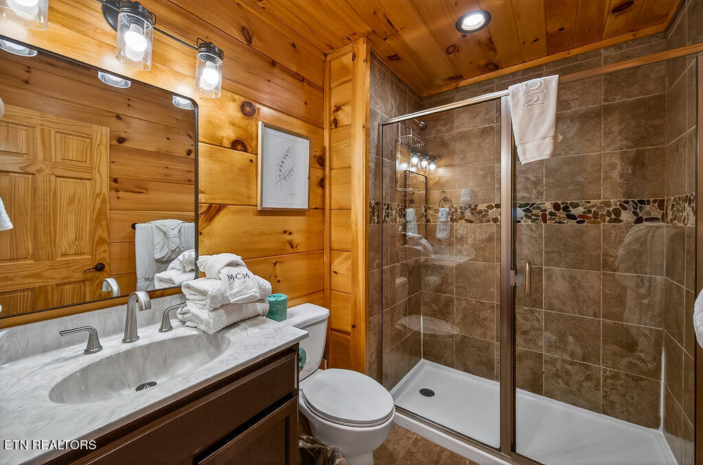 776 Mountain Stream Way Gatlinburg TN 37738
