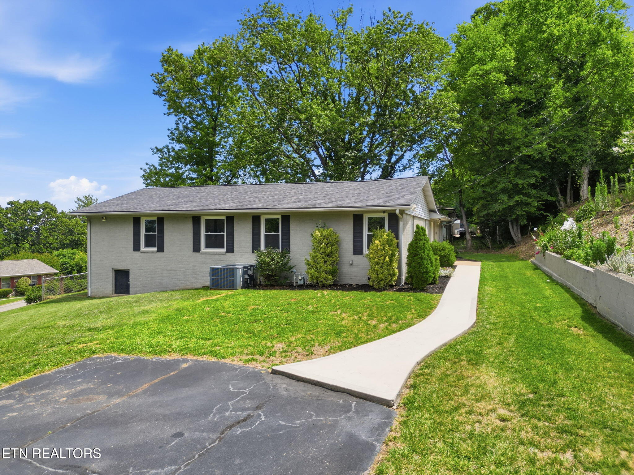 604 Weldon Drive Maryville TN 37801