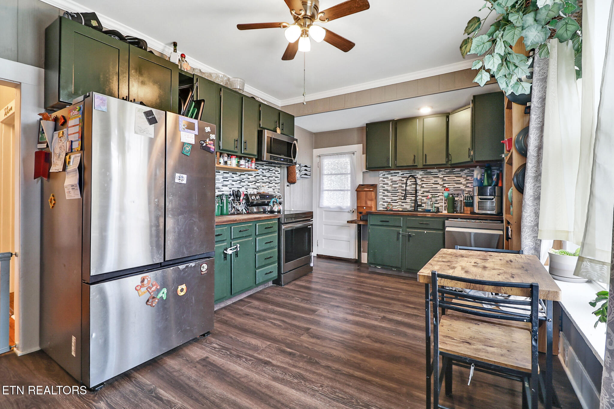 400 W Rockwood Street Rockwood TN 37854