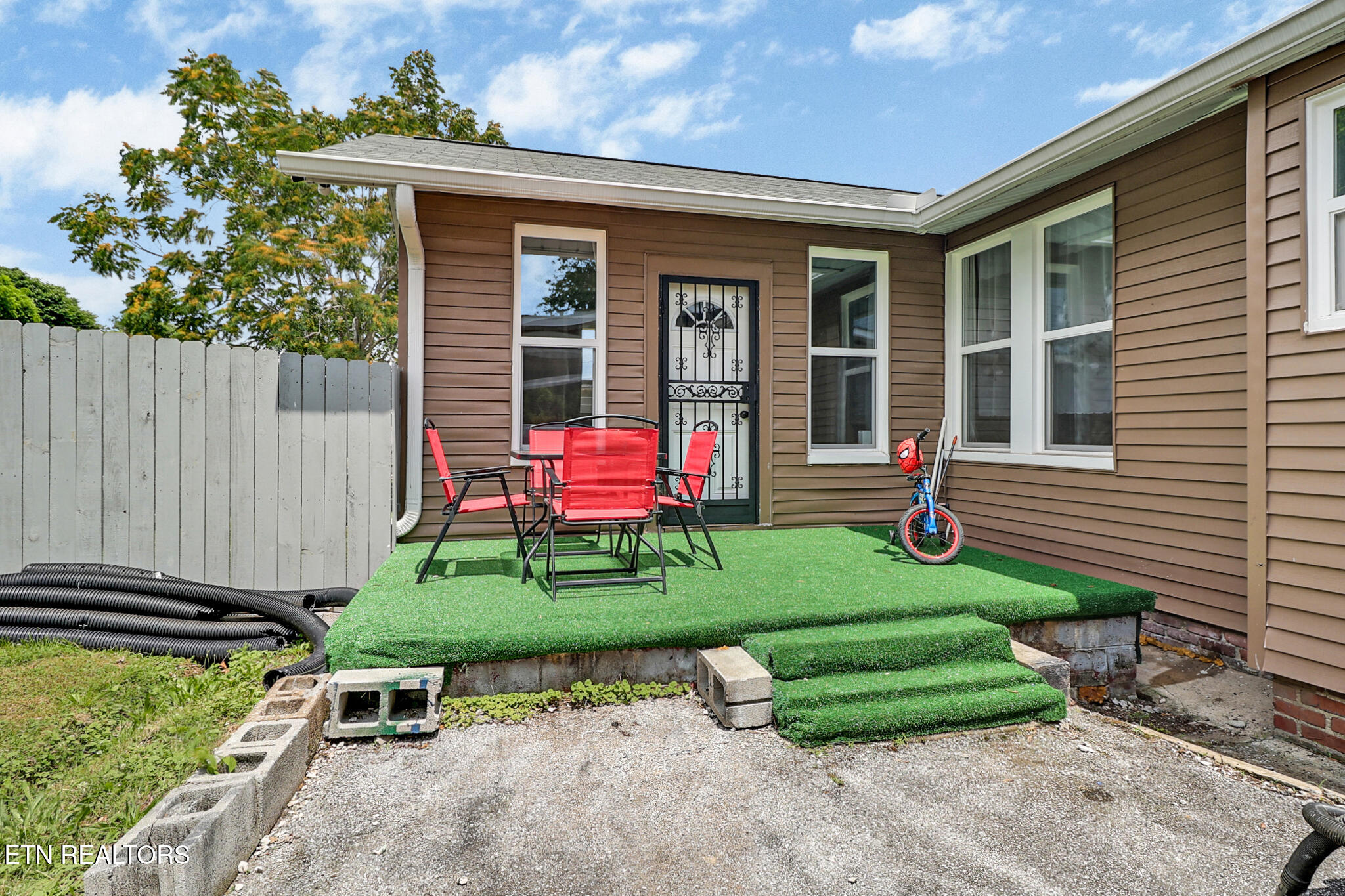 400 W Rockwood Street Rockwood TN 37854