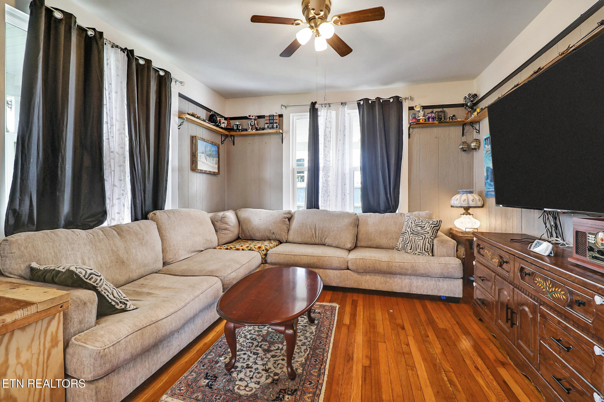 400 W Rockwood Street Rockwood TN 37854