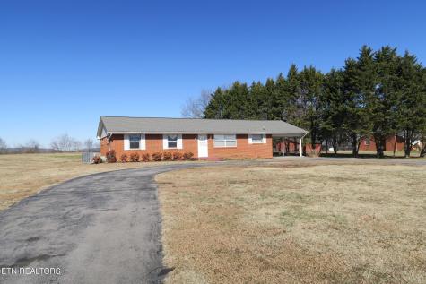 3527 Sevierville Road Maryville TN 37804