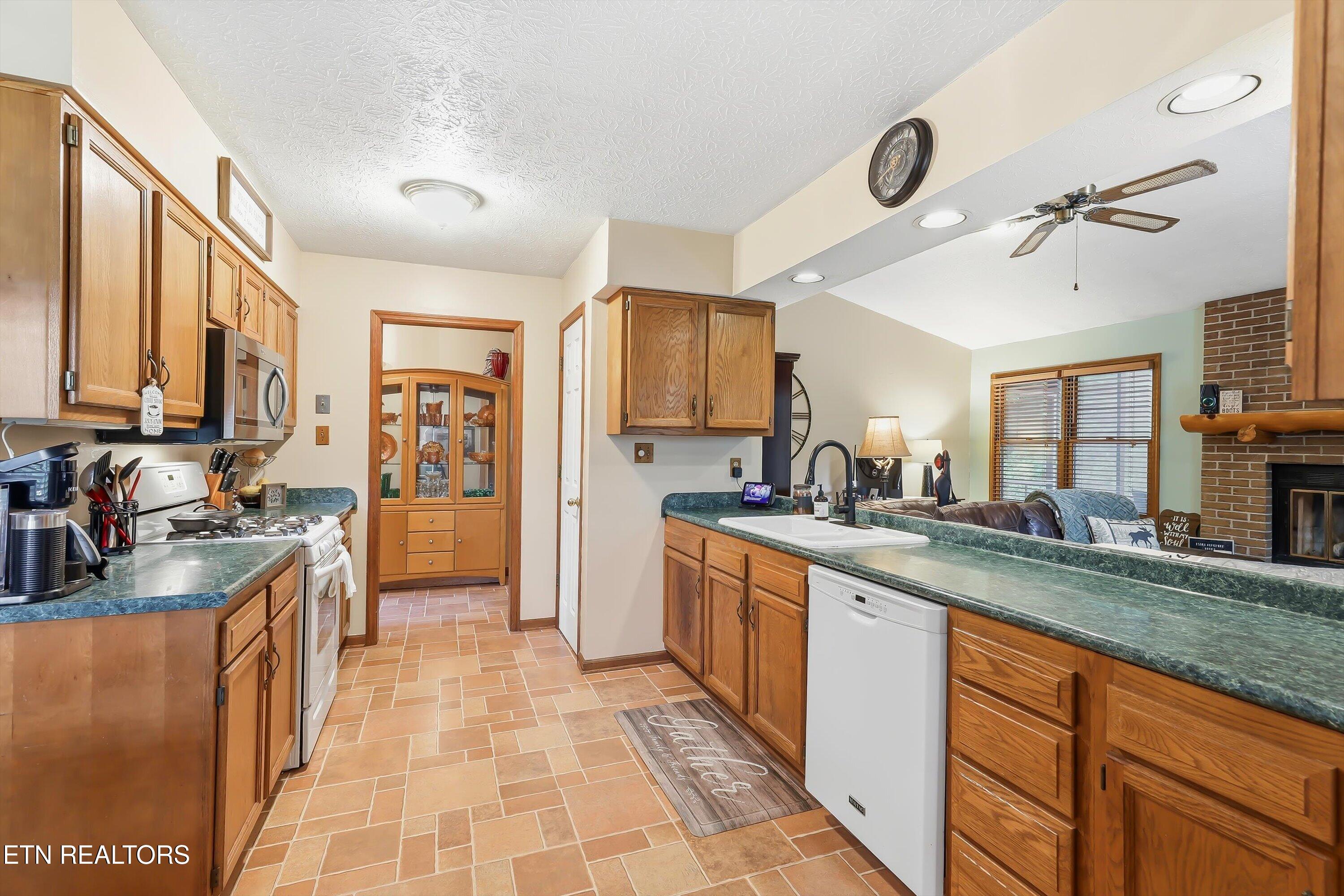 112 Wedgewood Road Oak Ridge TN 37830