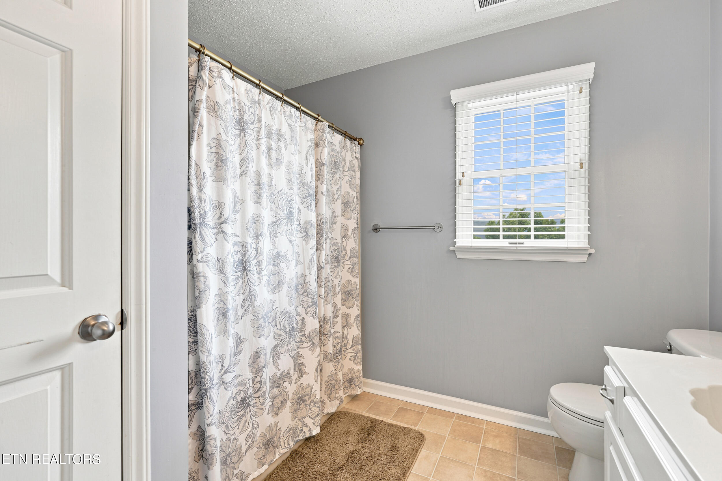 1021 Timberidge Trail Kingsport TN 37660