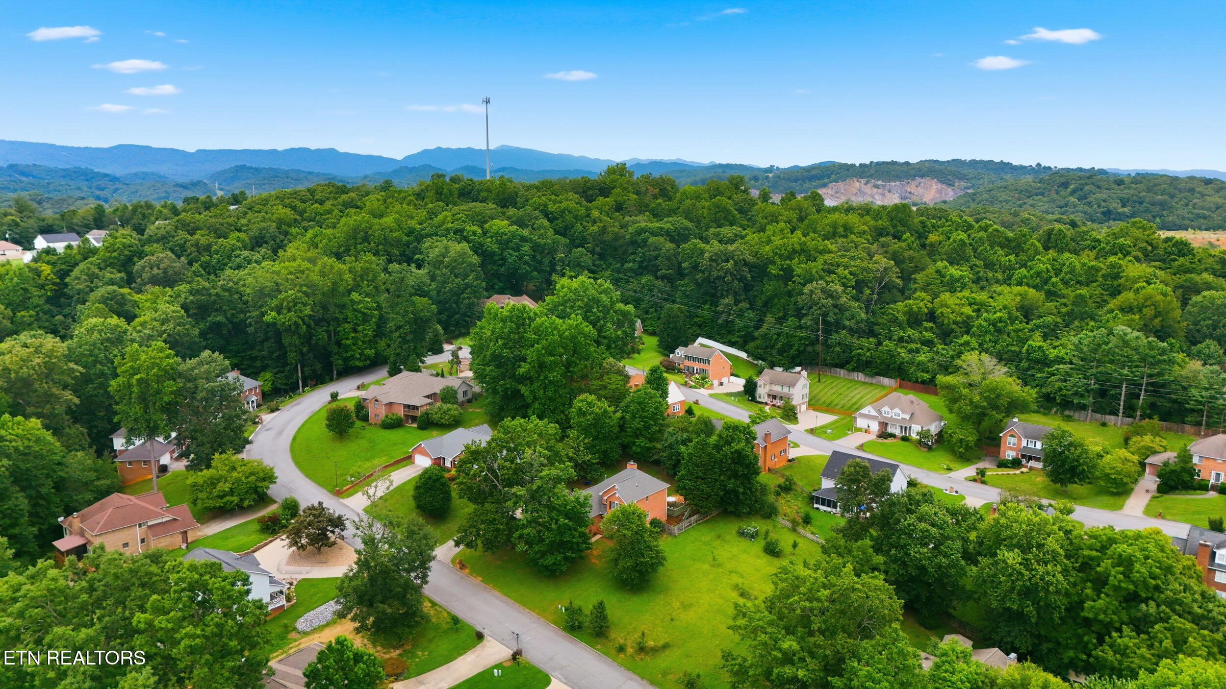1021 Timberidge Trail Kingsport TN 37660