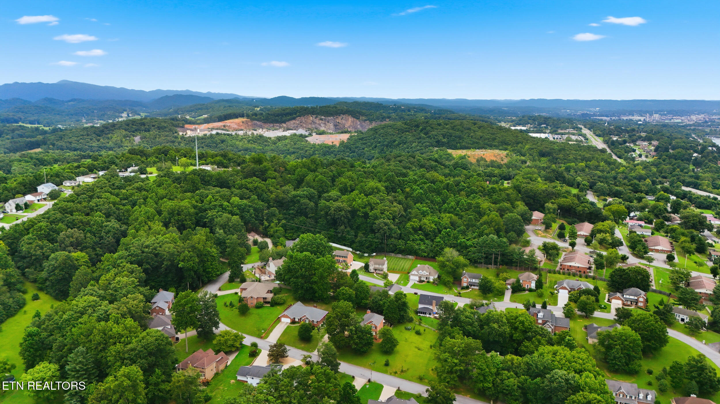 1021 Timberidge Trail Kingsport TN 37660