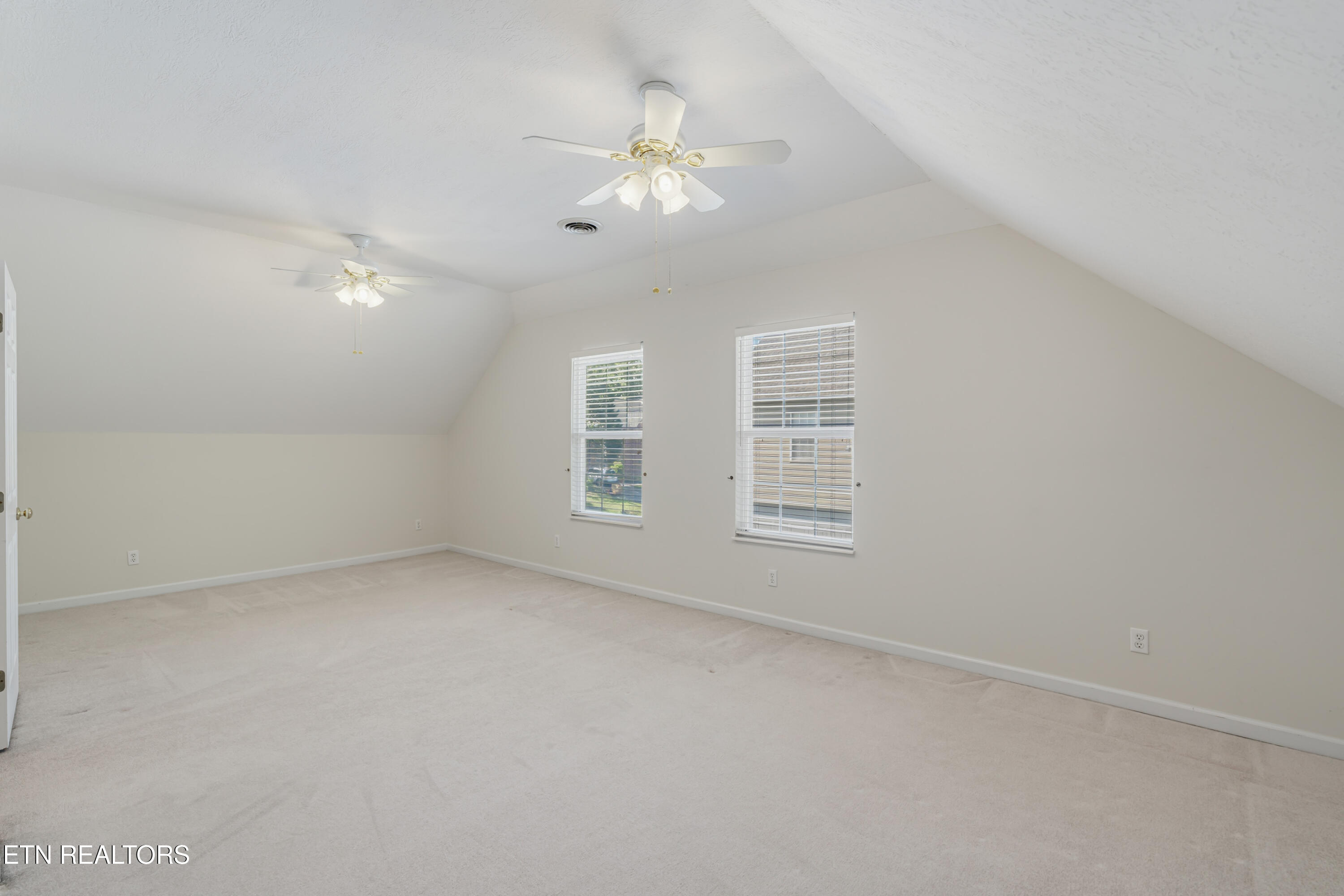 7233 Ashburton Drive Knoxville TN 37909
