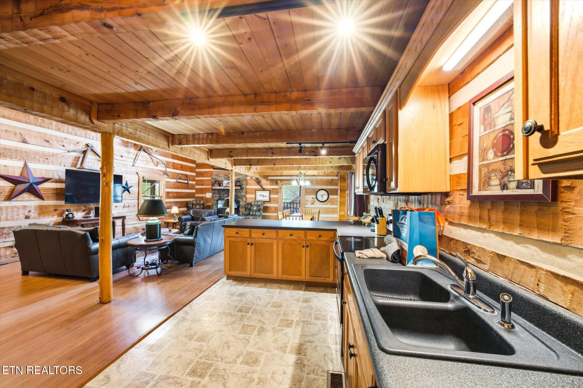 1515 Bluff Ridge Road Sevierville TN 37876