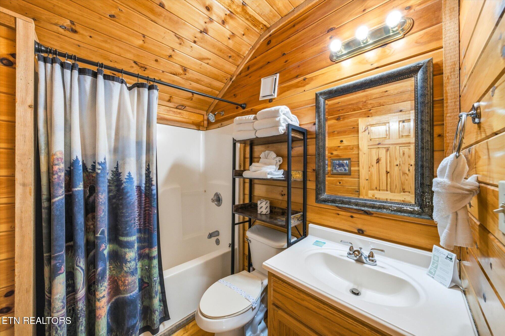 1515 Bluff Ridge Road Sevierville TN 37876