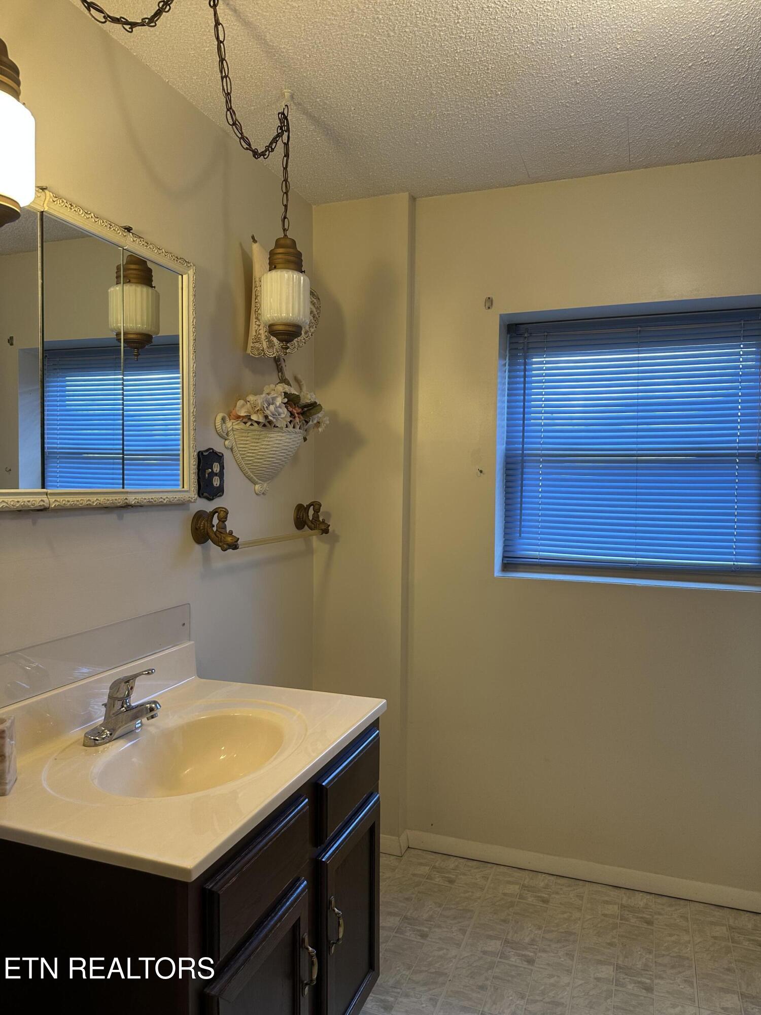 224 Mountain View Road Jacksboro TN 37757