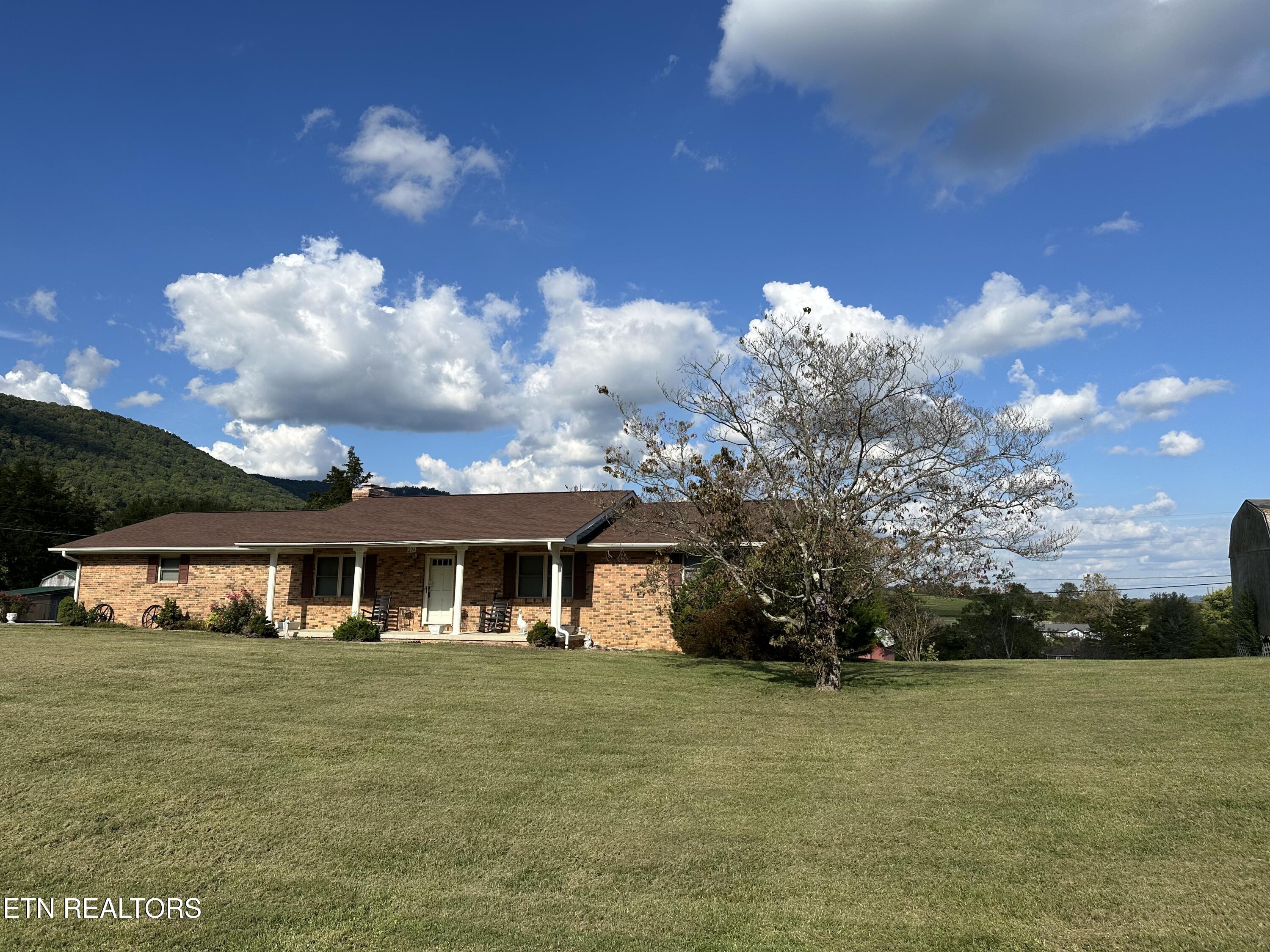 224 Mountain View Road Jacksboro TN 37757