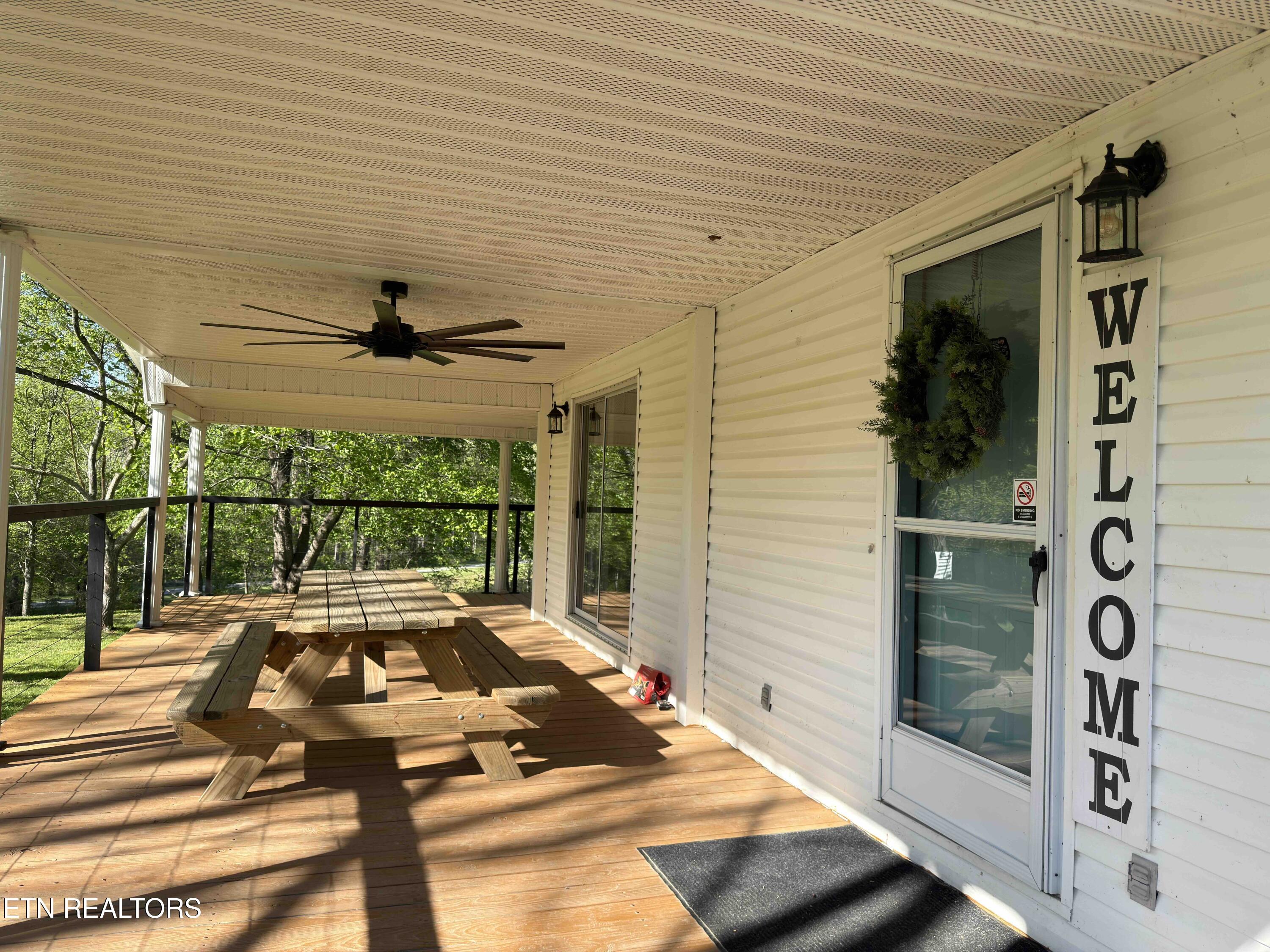 4601 White Oak Road Duff TN 37729