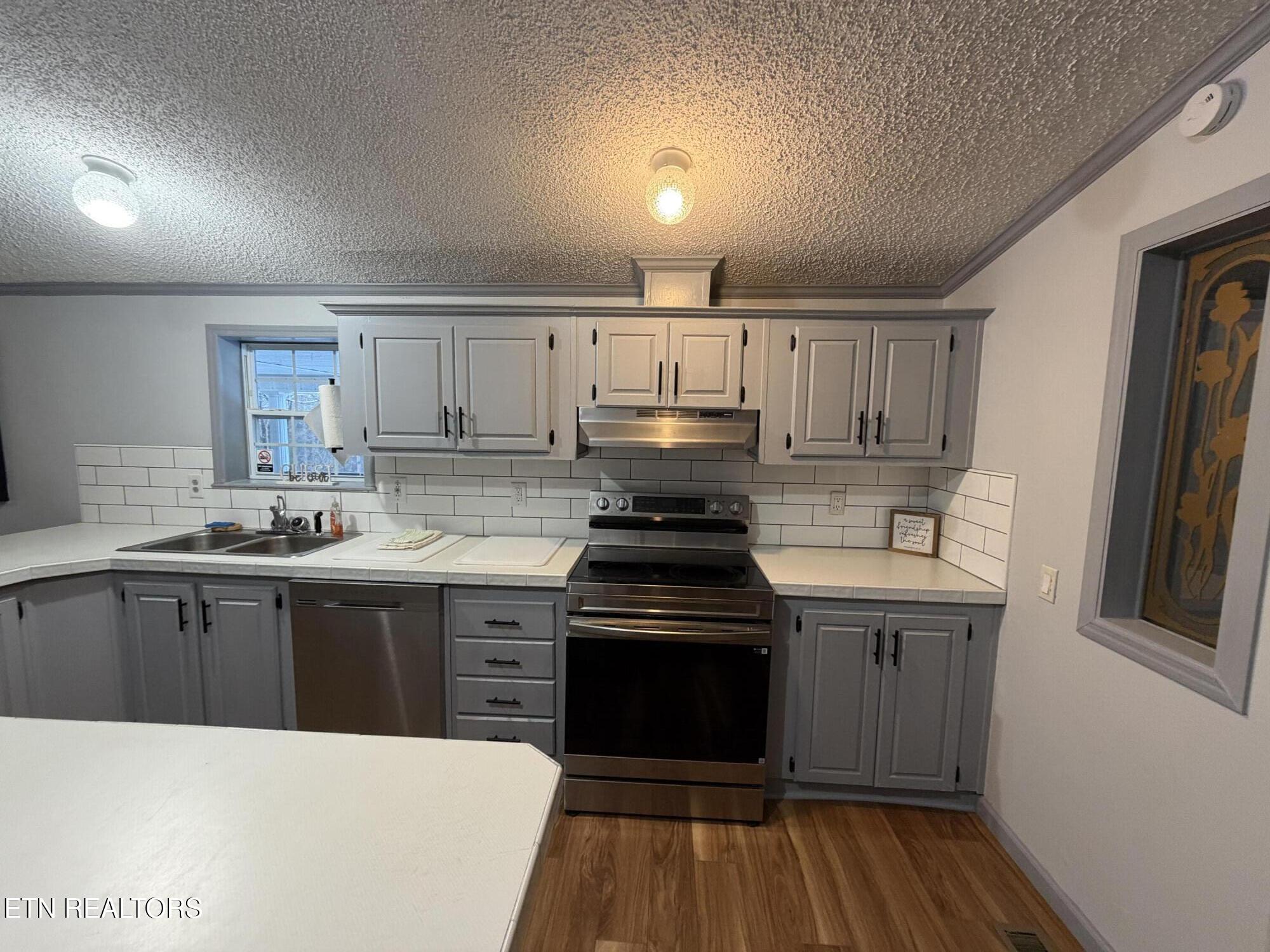 4601 White Oak Road Duff TN 37729