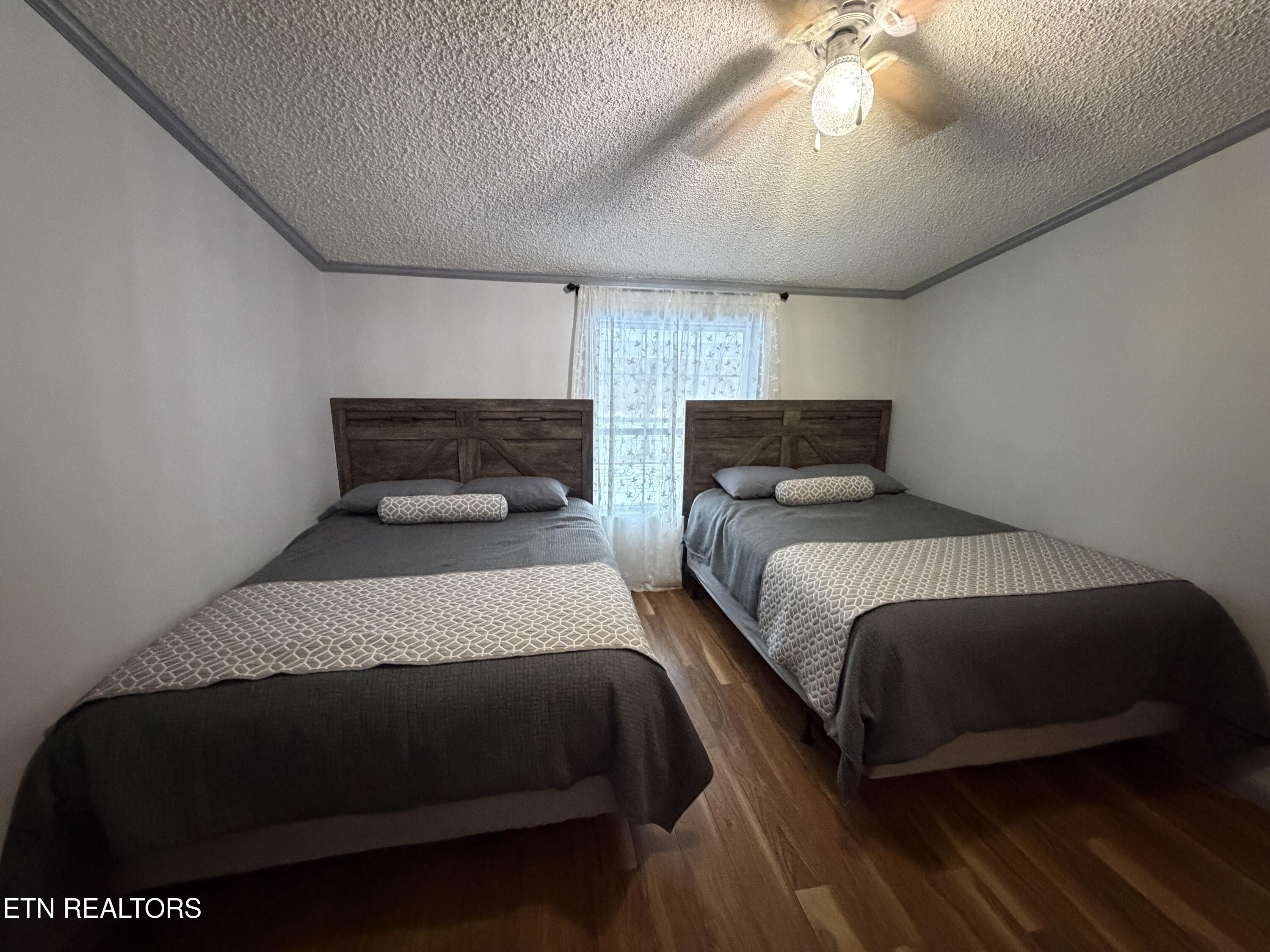 4601 White Oak Road Duff TN 37729