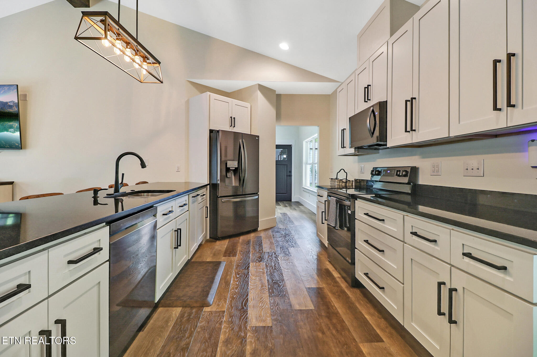 200 Easter Street Harriman TN 37748