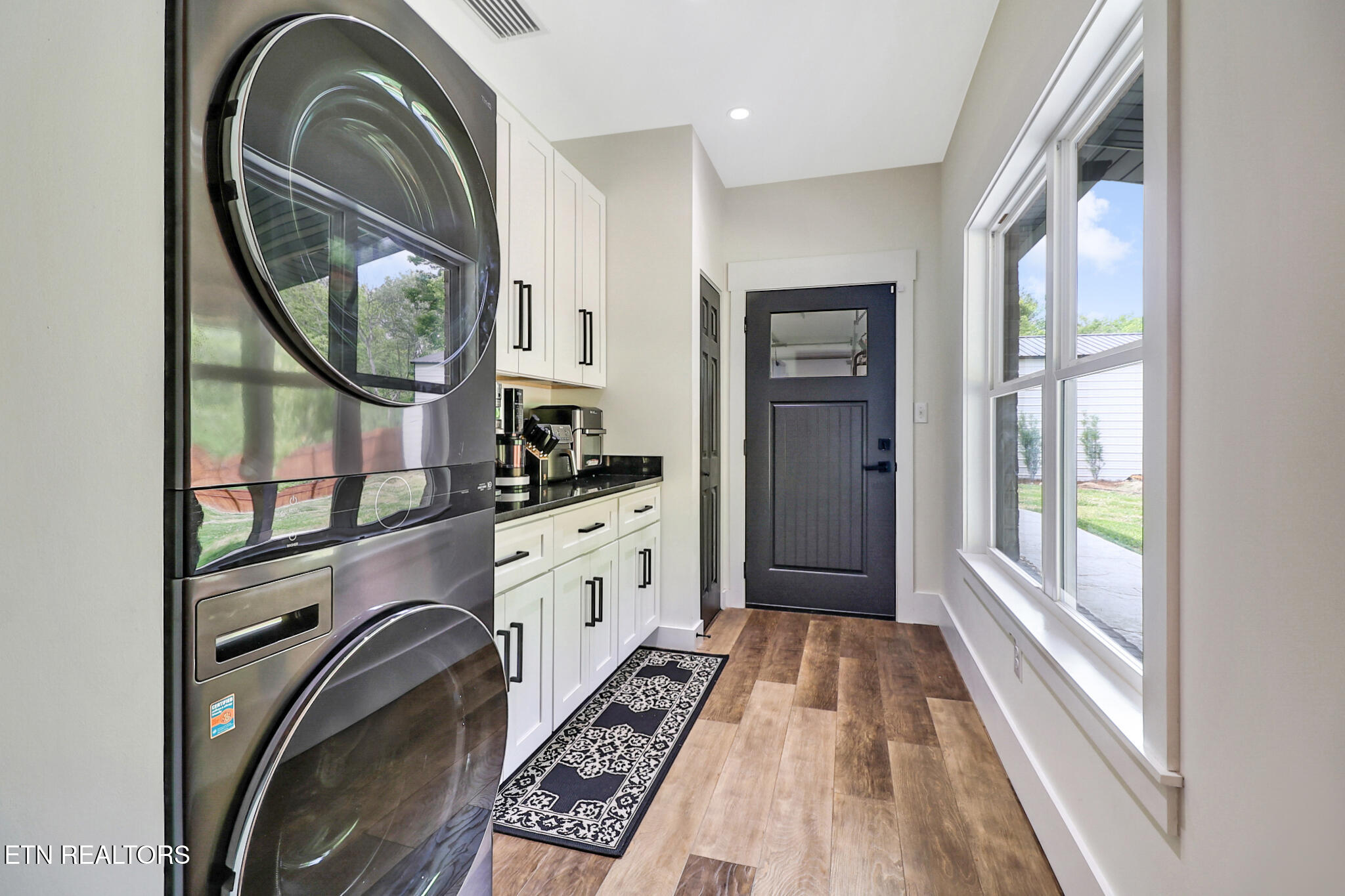 200 Easter Street Harriman TN 37748