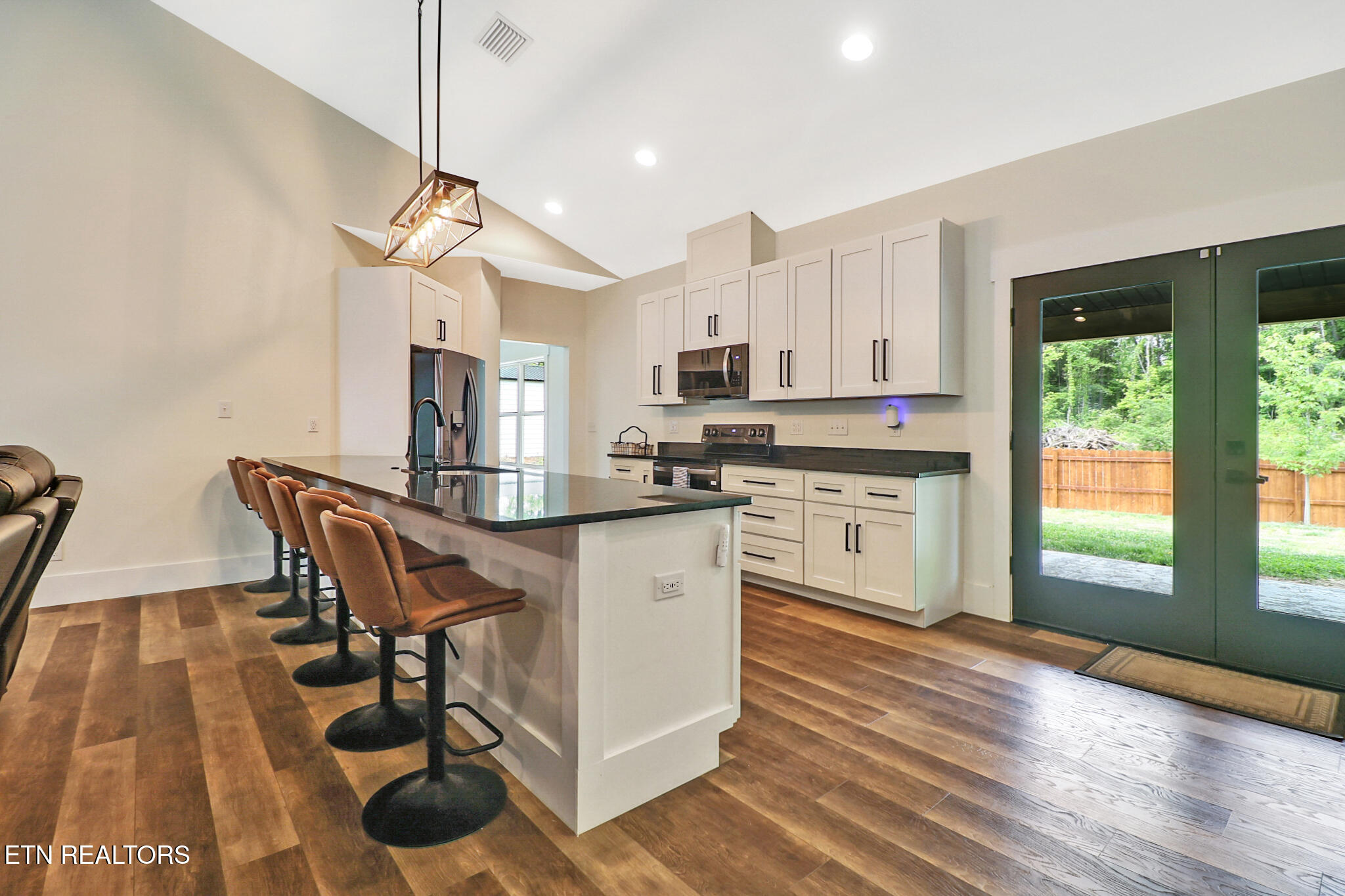 200 Easter Street Harriman TN 37748