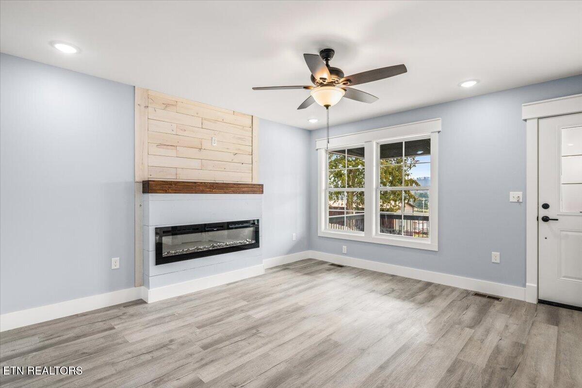 111 Azalea Lane Jacksboro TN 37757