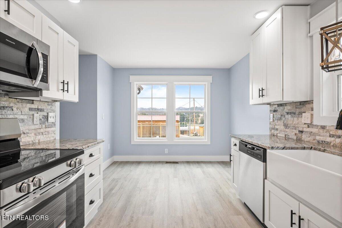 111 Azalea Lane Jacksboro TN 37757