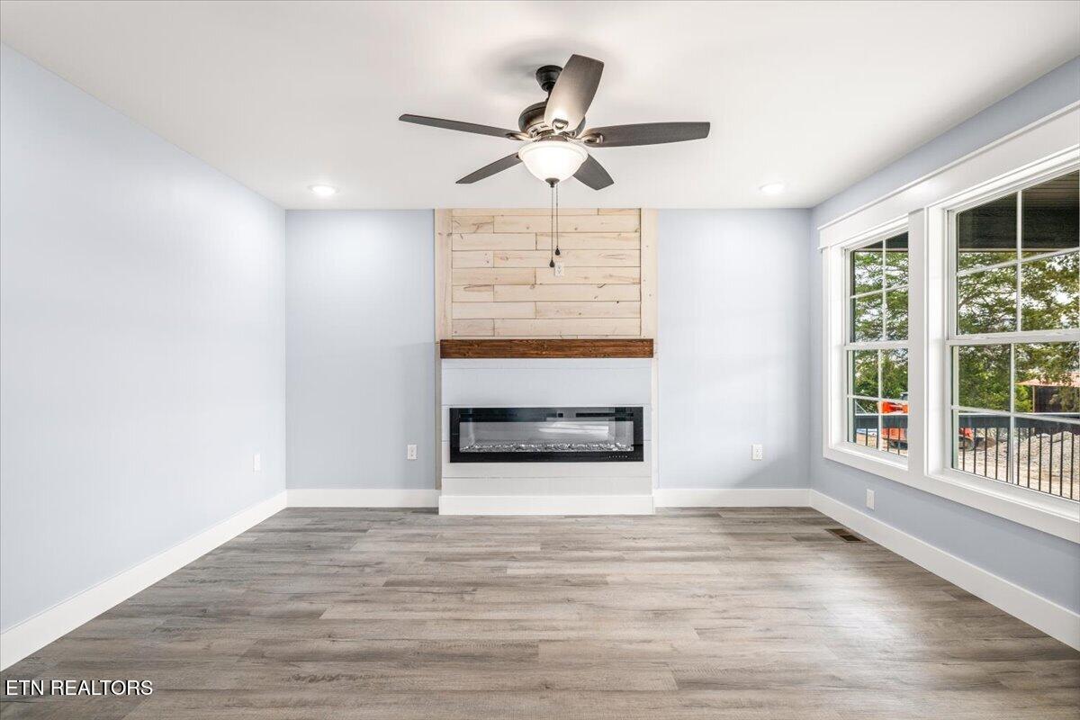 111 Azalea Lane Jacksboro TN 37757