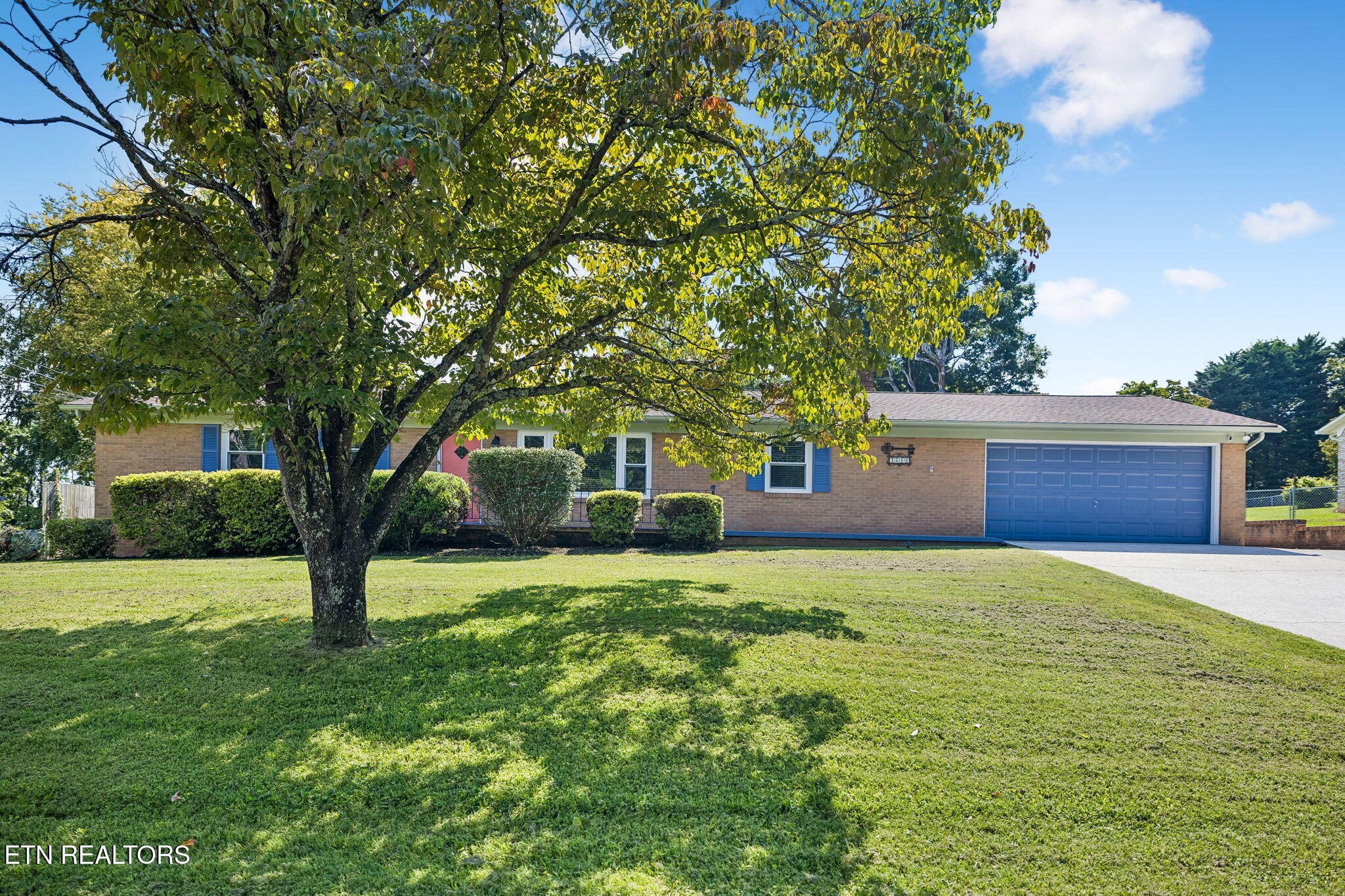 4640 Robindale Drive Knoxville TN 37921