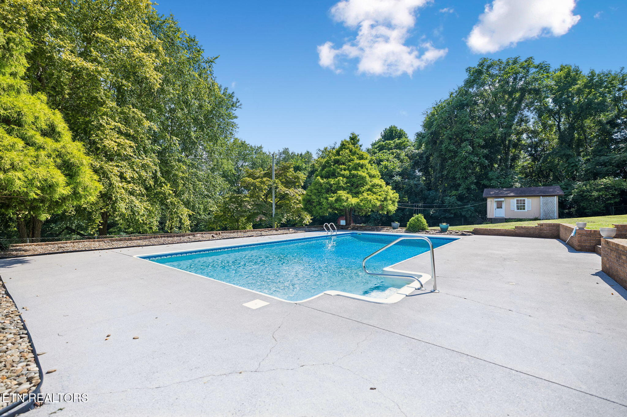 4640 Robindale Drive Knoxville TN 37921
