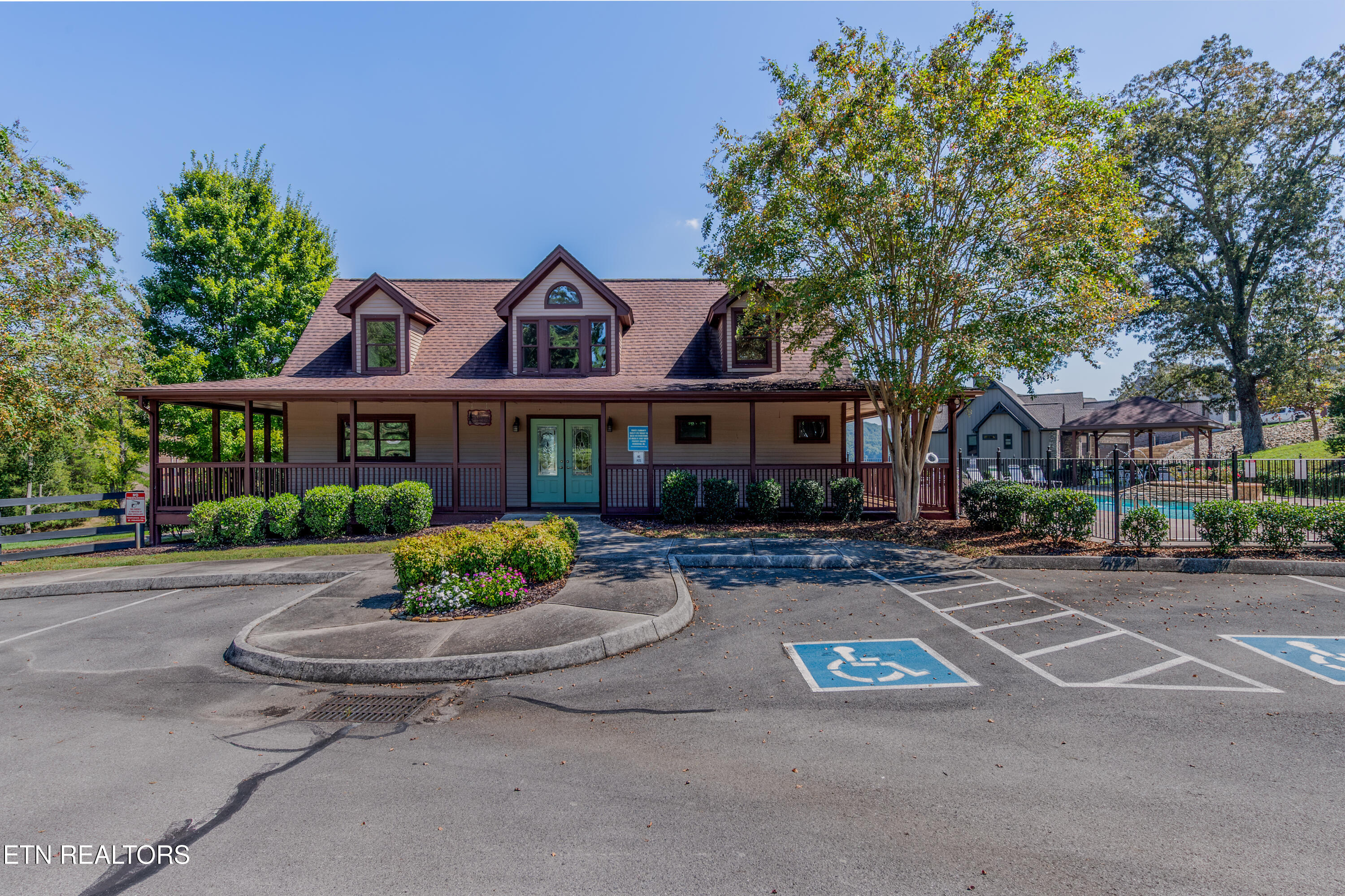 233 Serenity Drive Harriman TN 37748