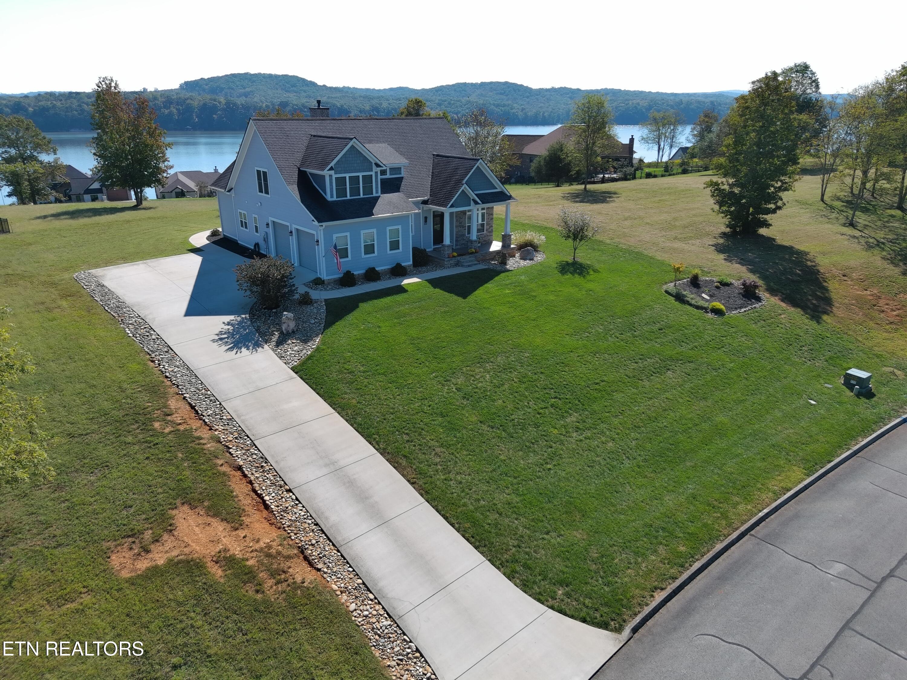 233 Serenity Drive Harriman TN 37748