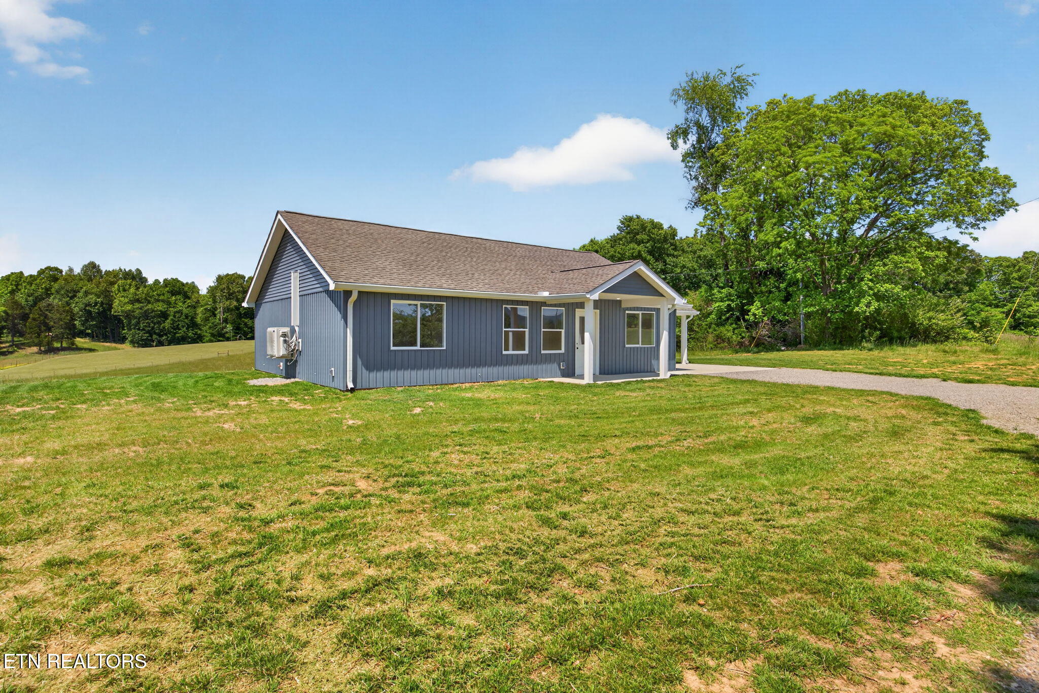 116 Bill Storie Road Byrdstown TN 38549
