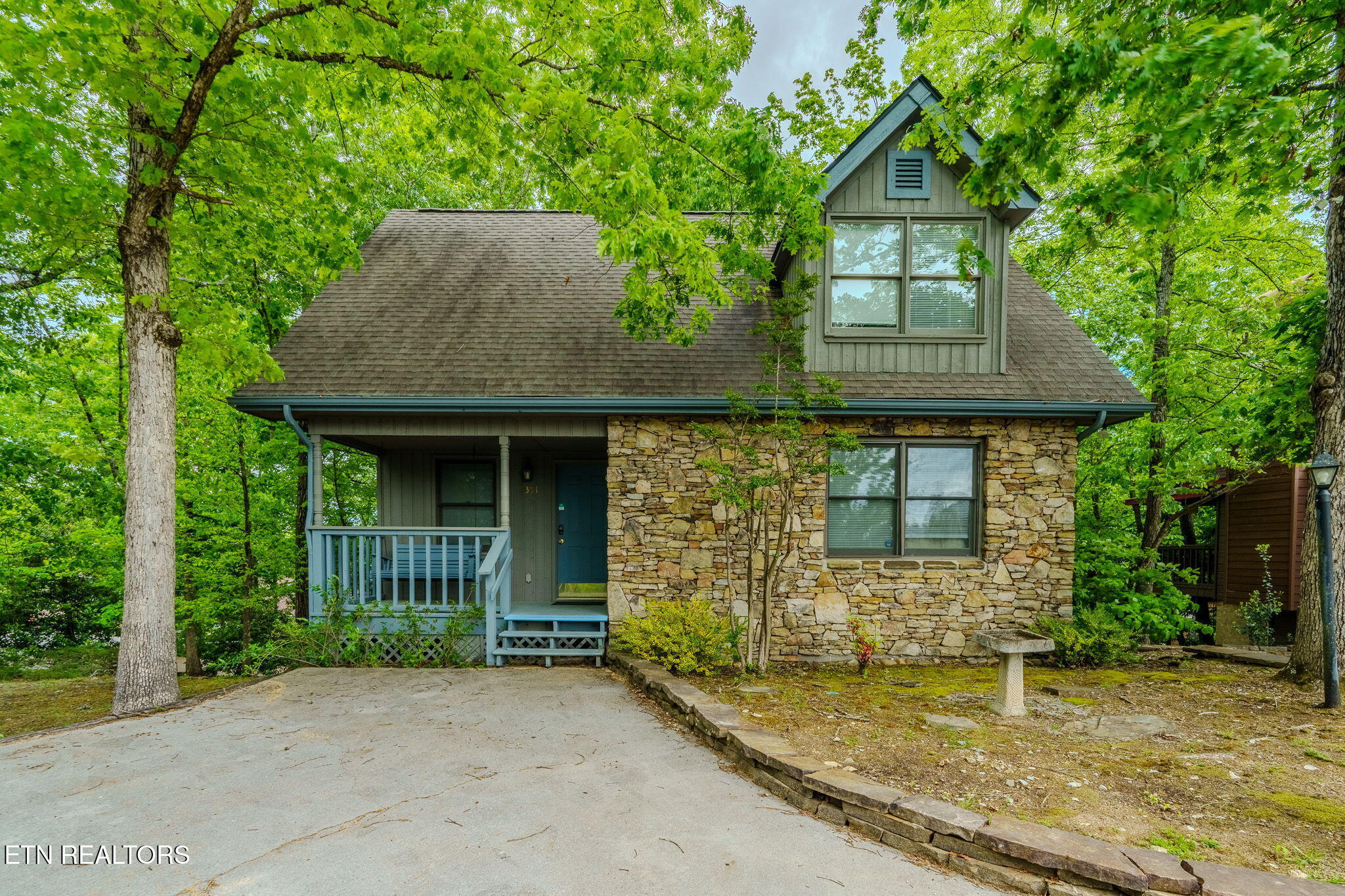 351 Woodridge Way Pigeon Forge TN 37863