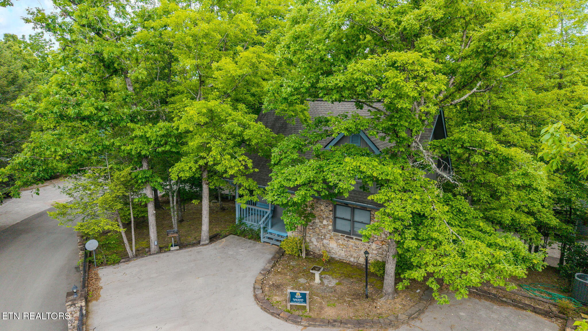 351 Woodridge Way Pigeon Forge TN 37863