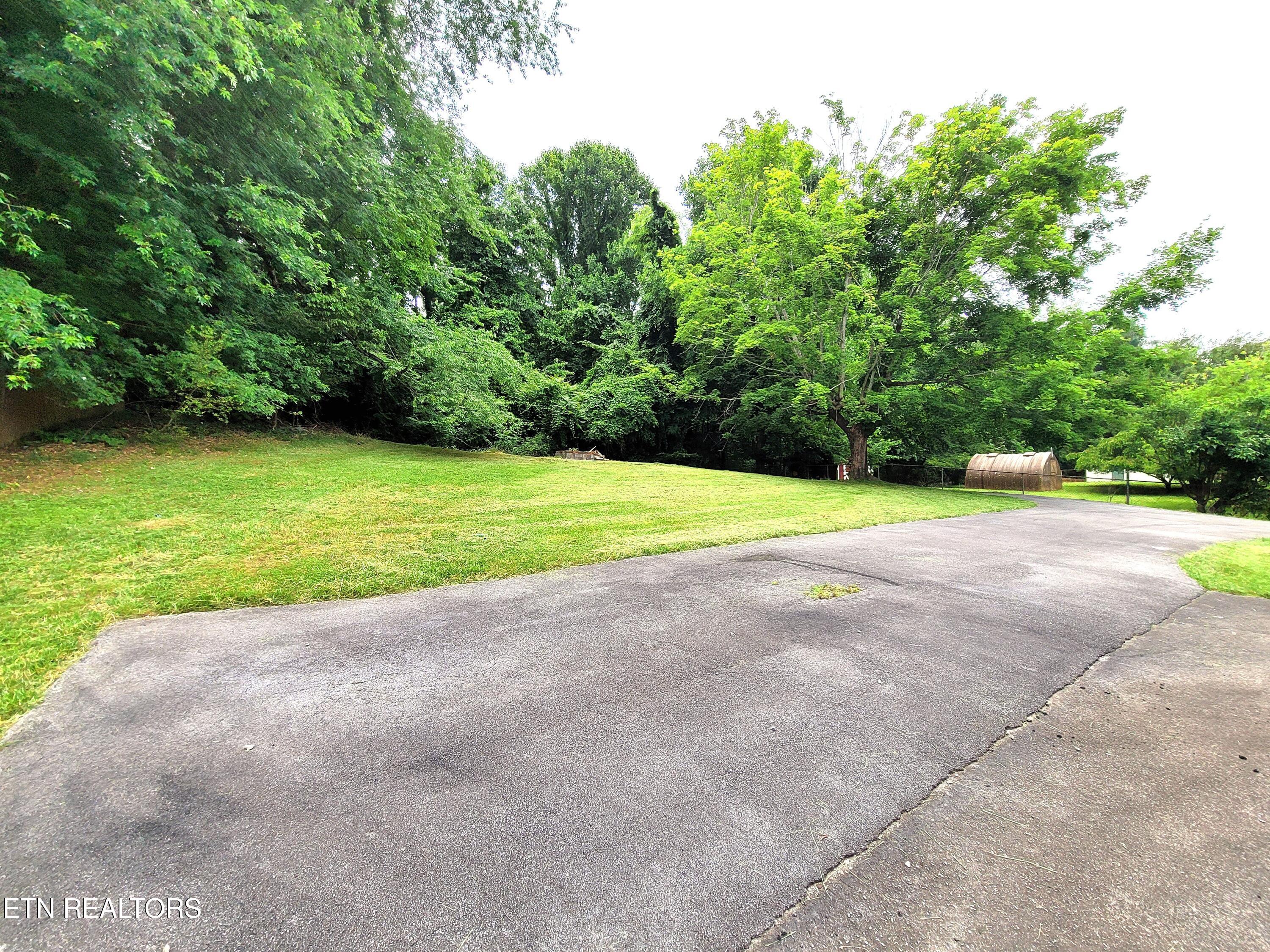 228 Smiley Circle Blountville TN 37617