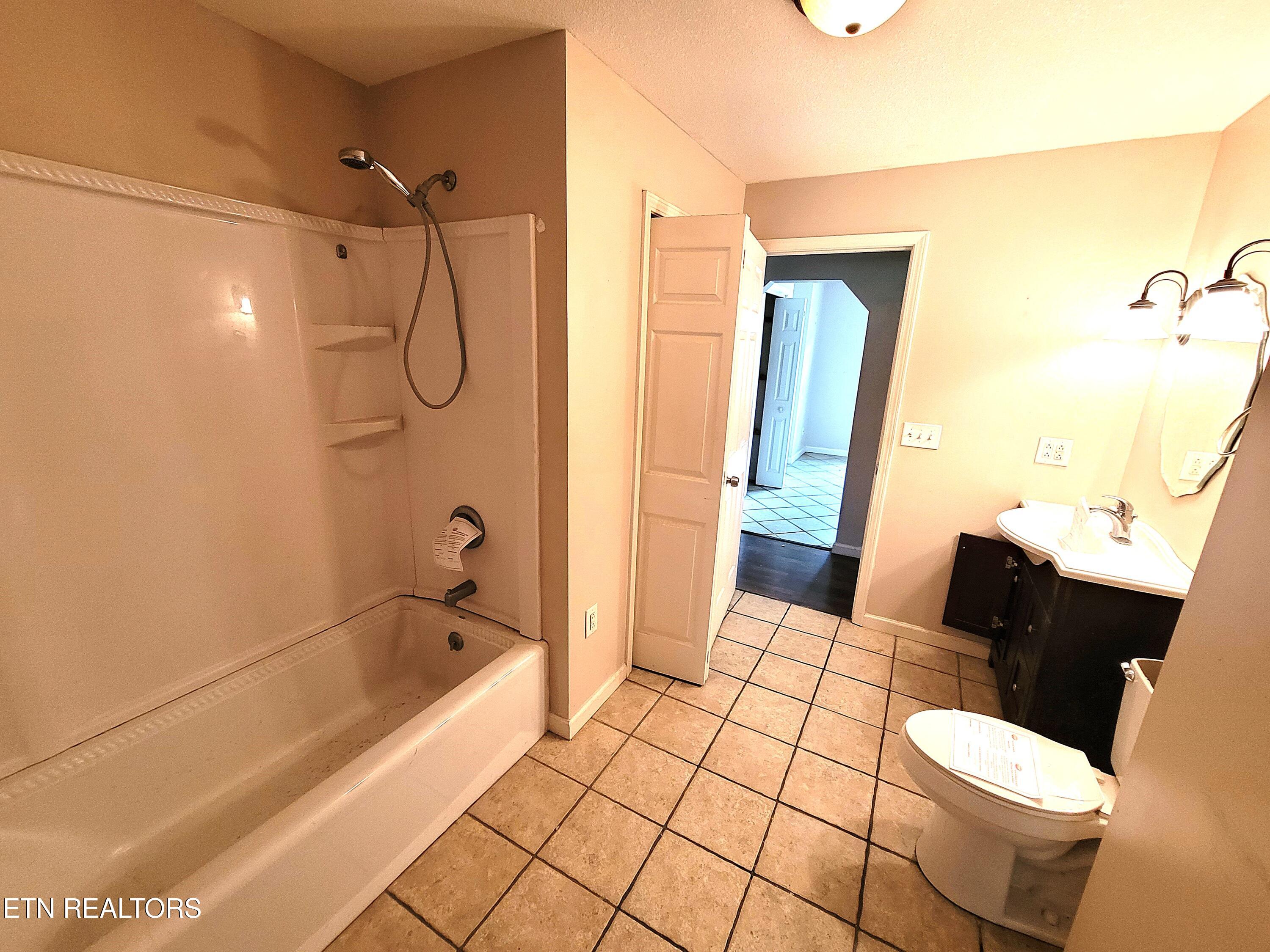 228 Smiley Circle Blountville TN 37617
