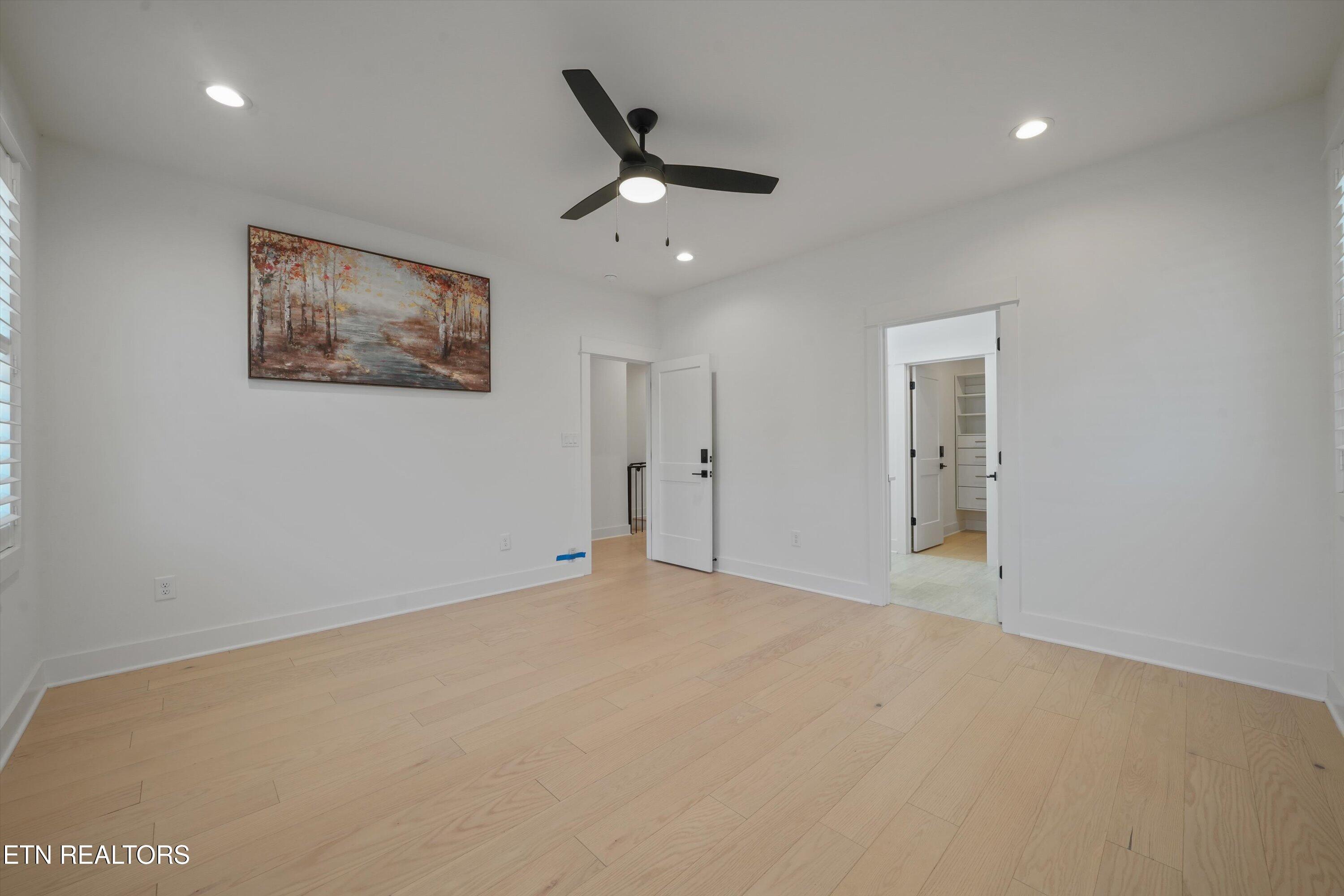 9827 Clingmans Dome Drive Knoxville TN 37922