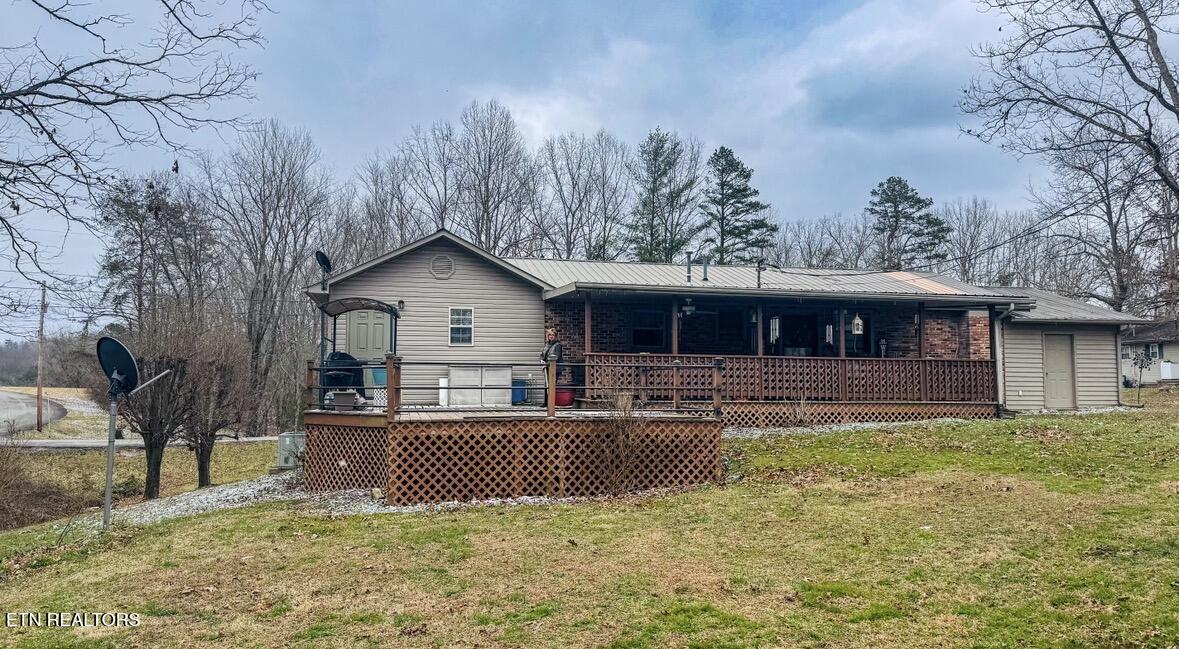 357 Pine Creek Road Oneida TN 37841
