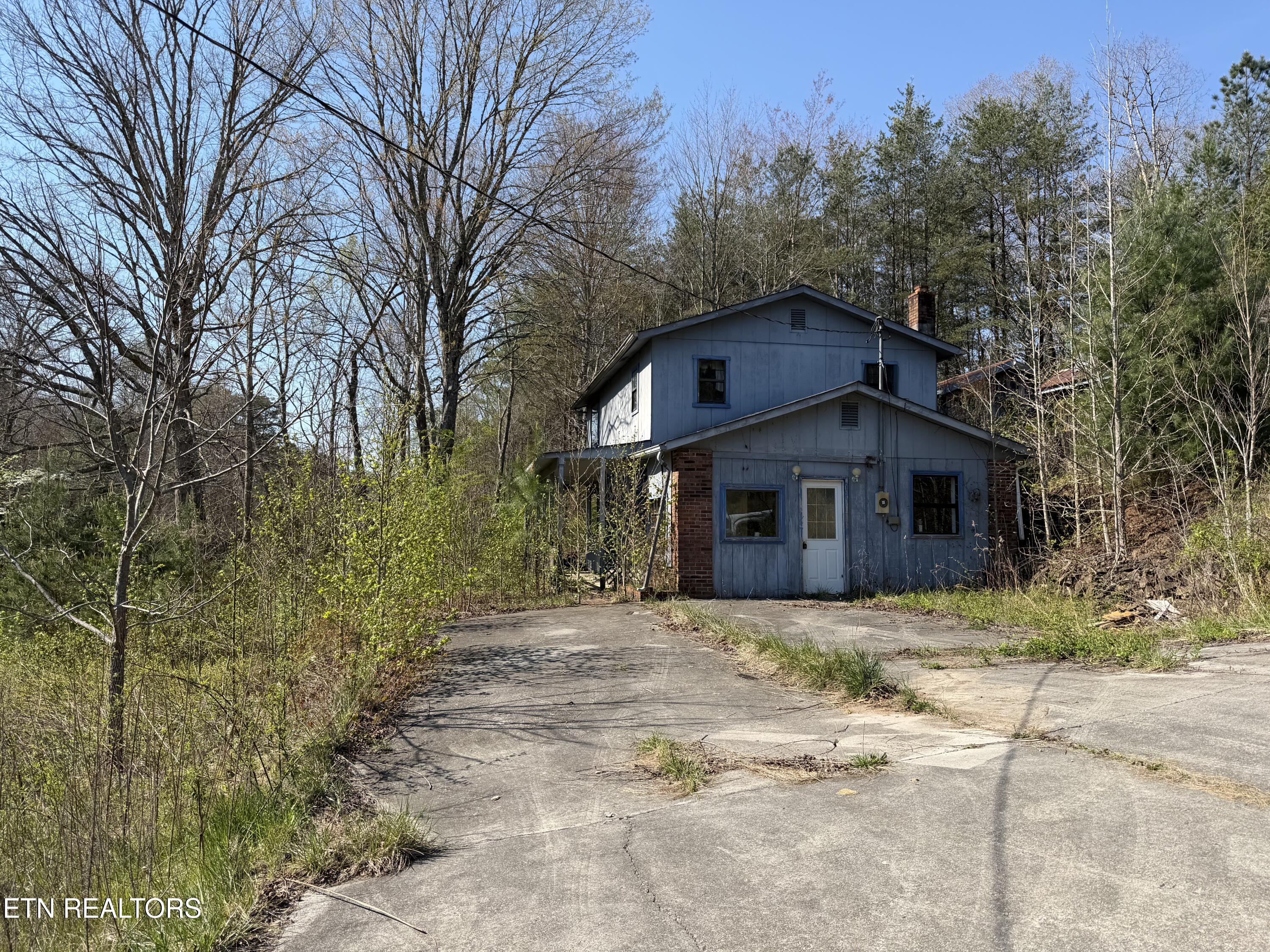 13320 New Highway 68 Tellico Plains TN 37385