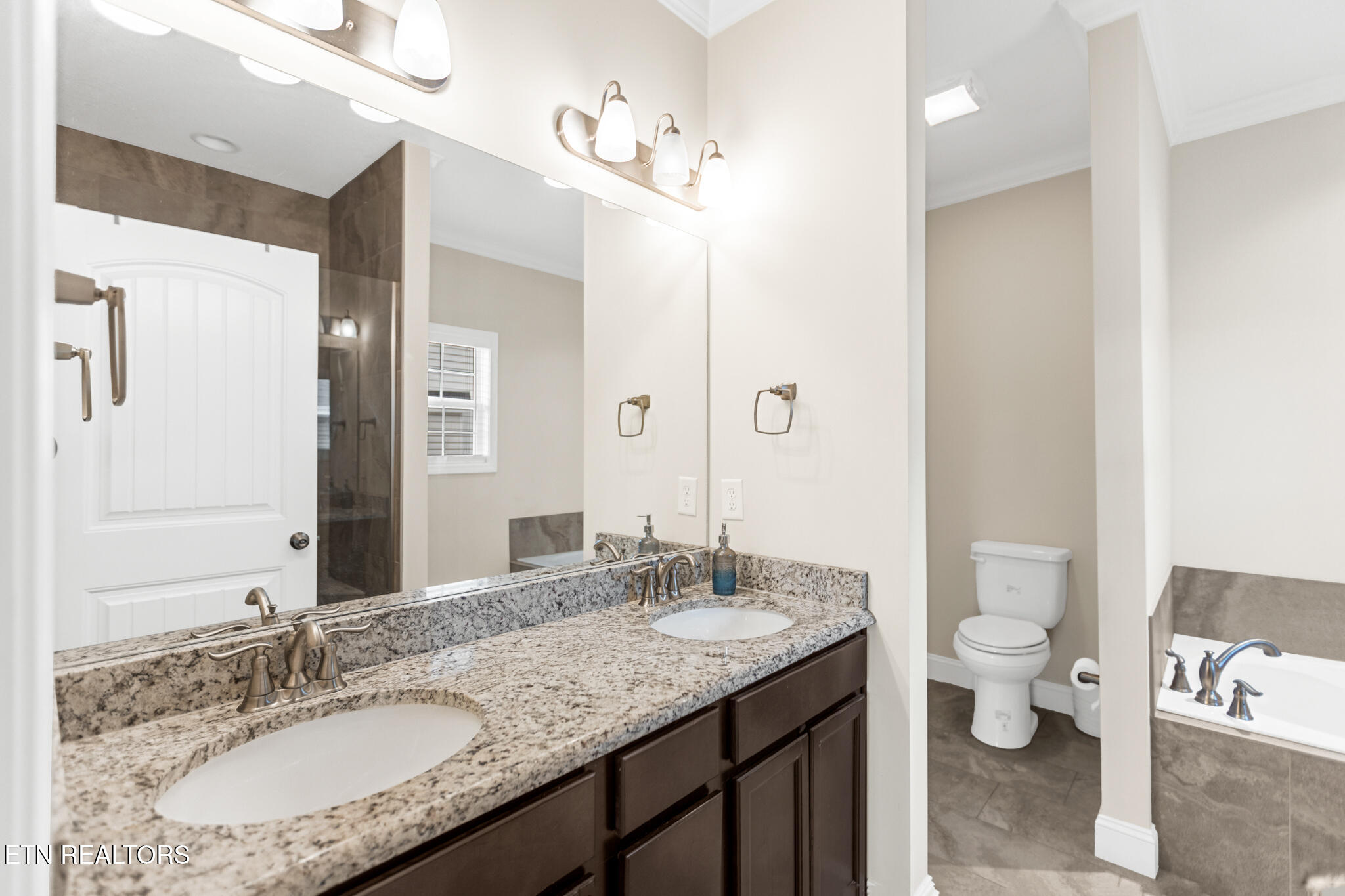 5904 Savant Lane Knoxville TN 37918