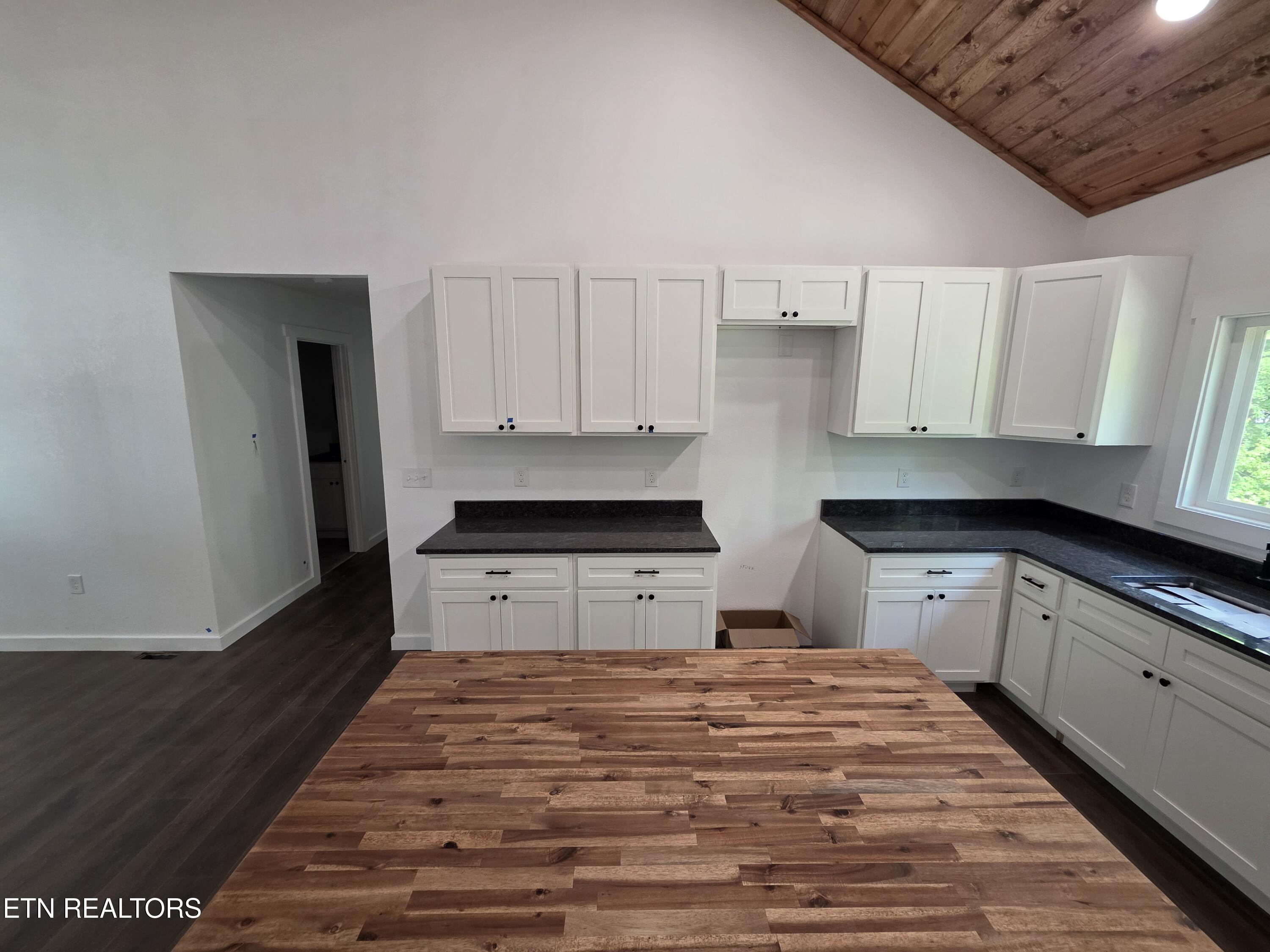118 Chickasaw Dr Drive Crossville TN 38572