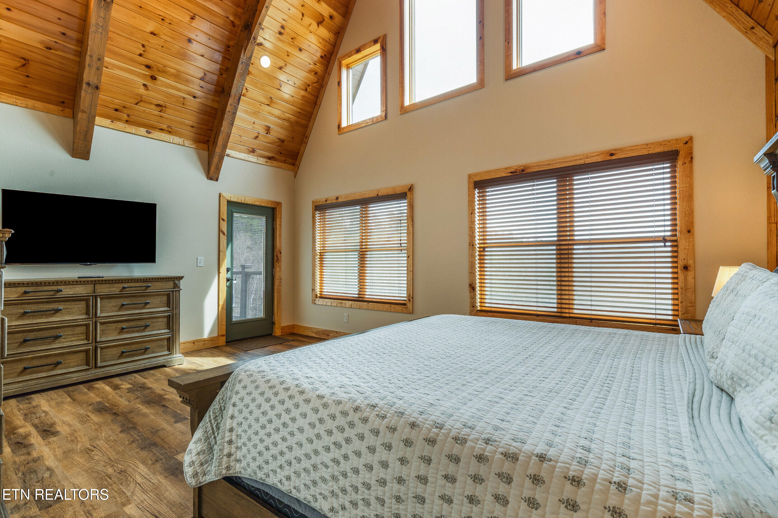 2832 Red Sky Drive Sevierville TN 37862