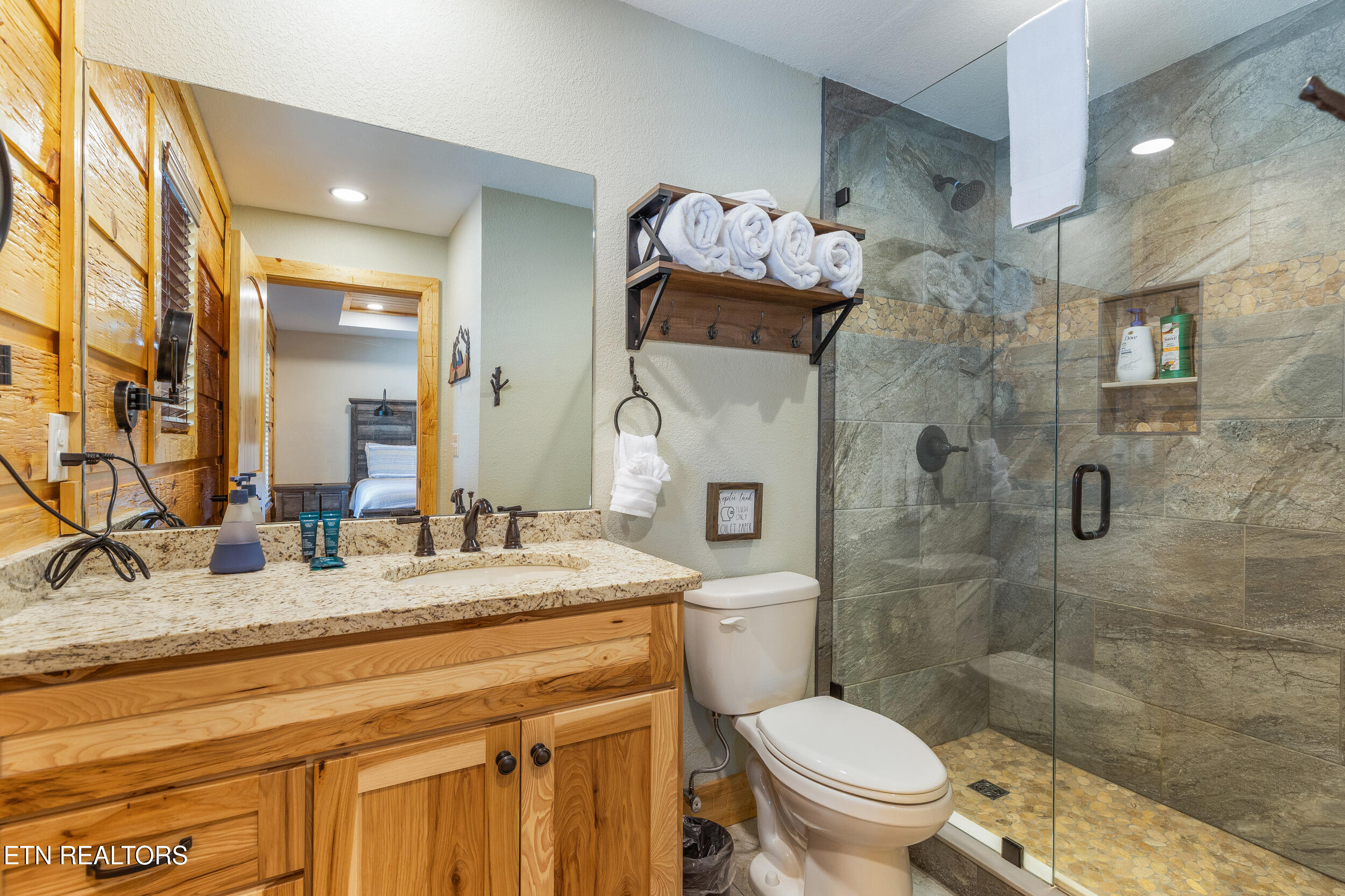 2832 Red Sky Drive Sevierville TN 37862